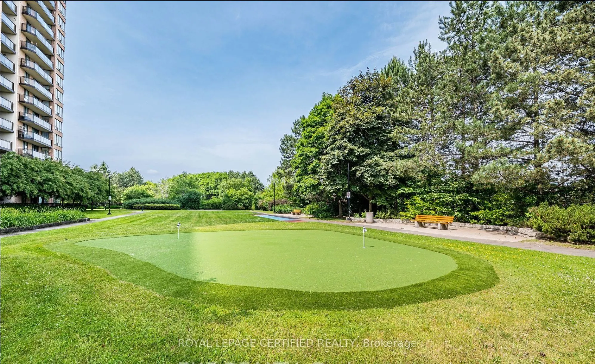 20 Cherrytree Drive, #PH2