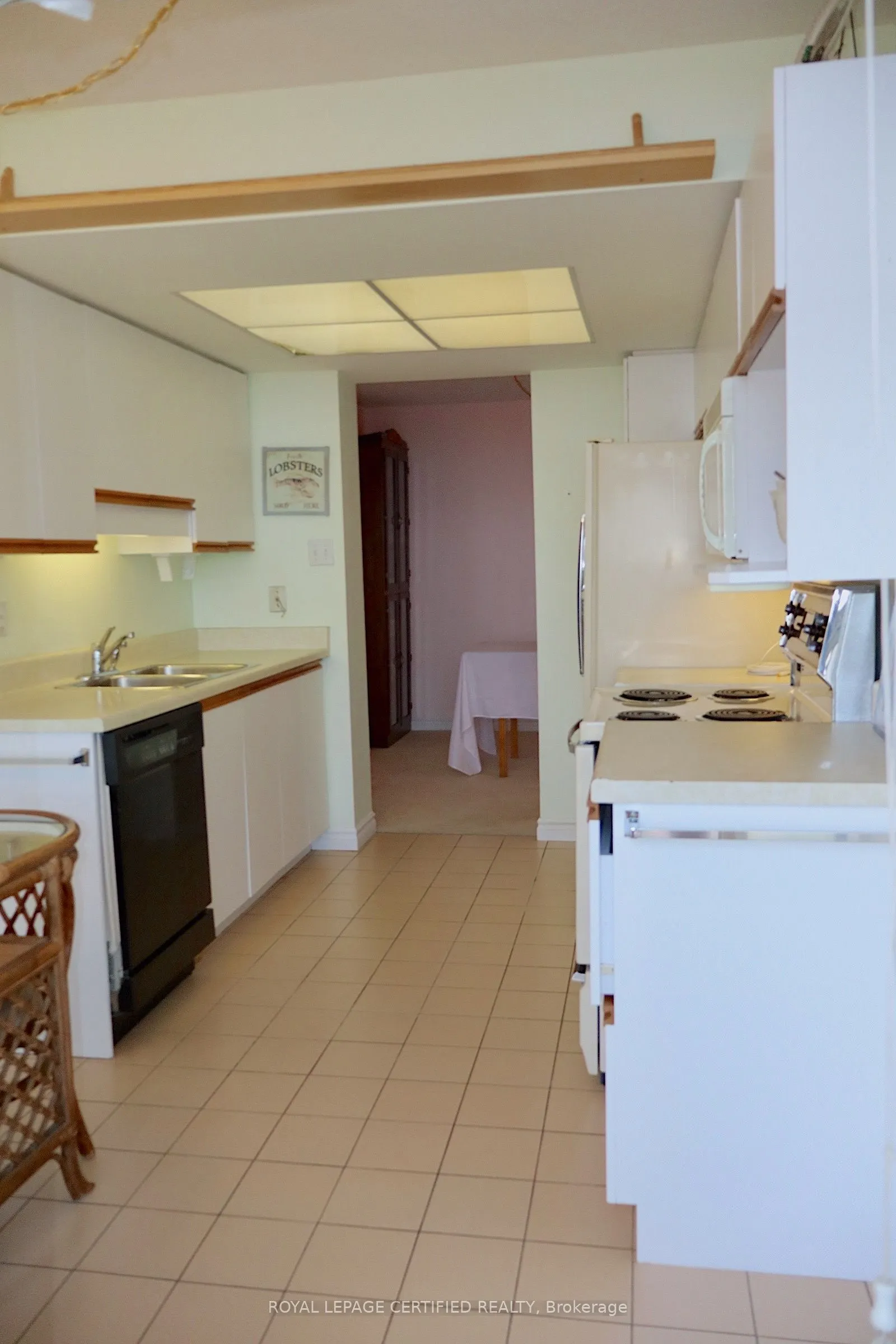20 Cherrytree Drive, #PH2