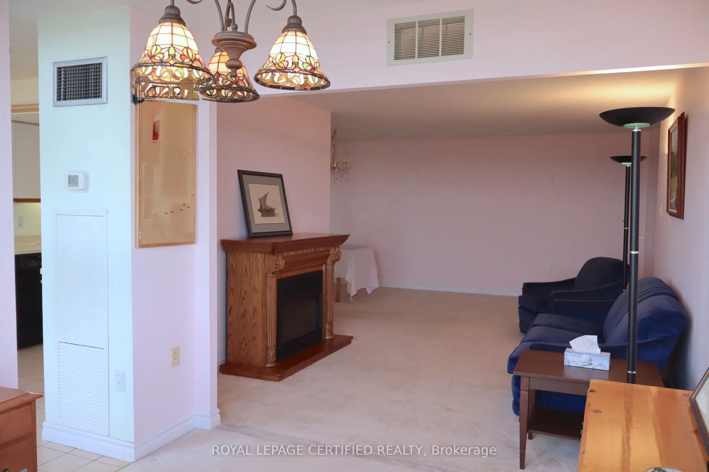 20 Cherrytree Drive, #PH2