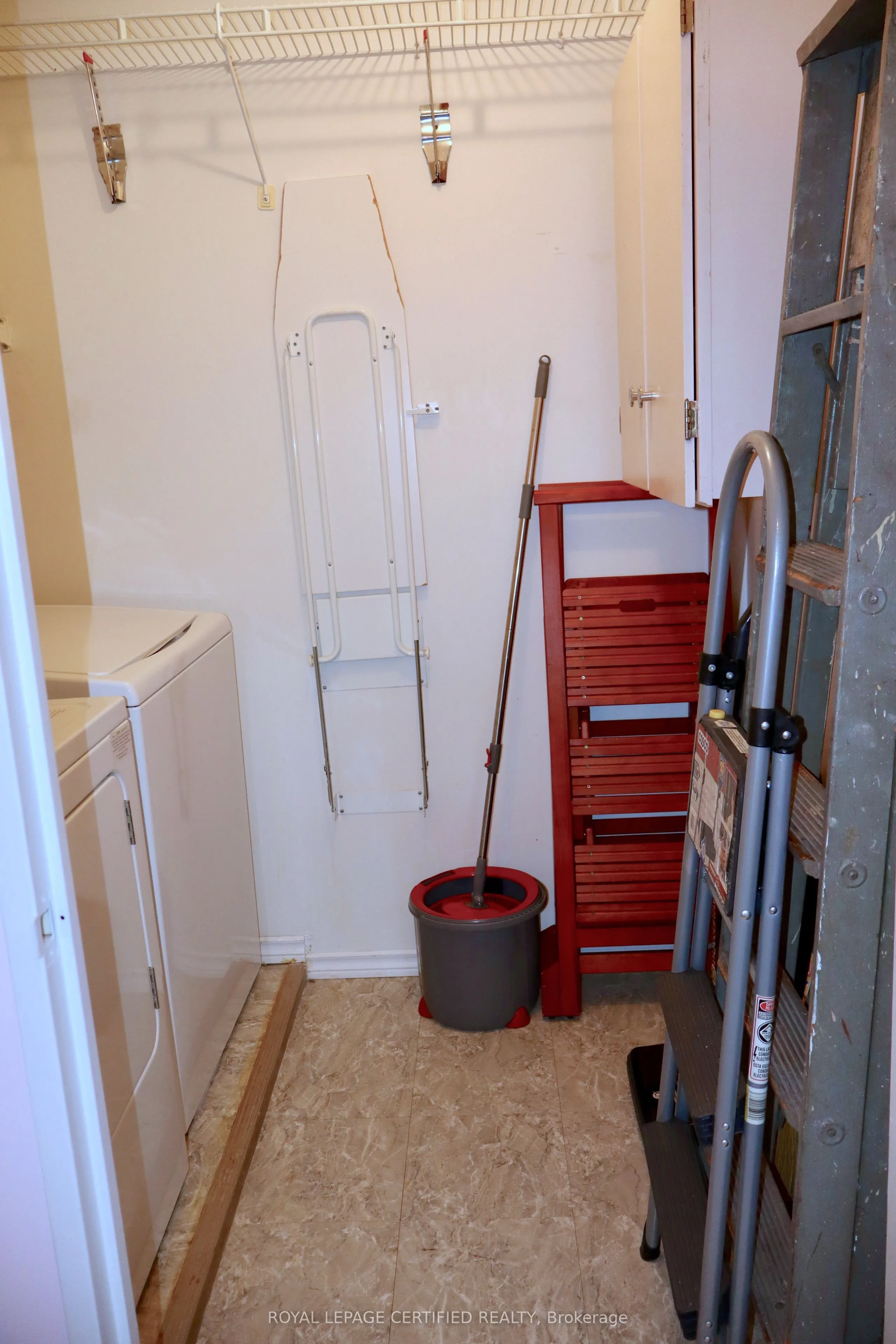 20 Cherrytree Drive, #PH2