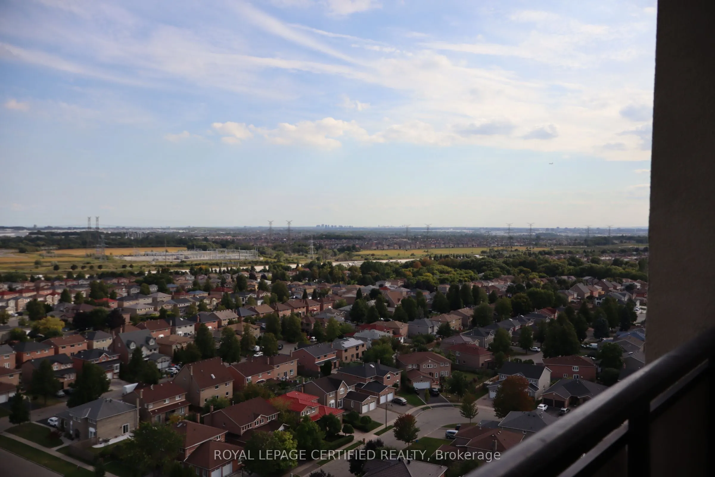 20 Cherrytree Drive, #PH2