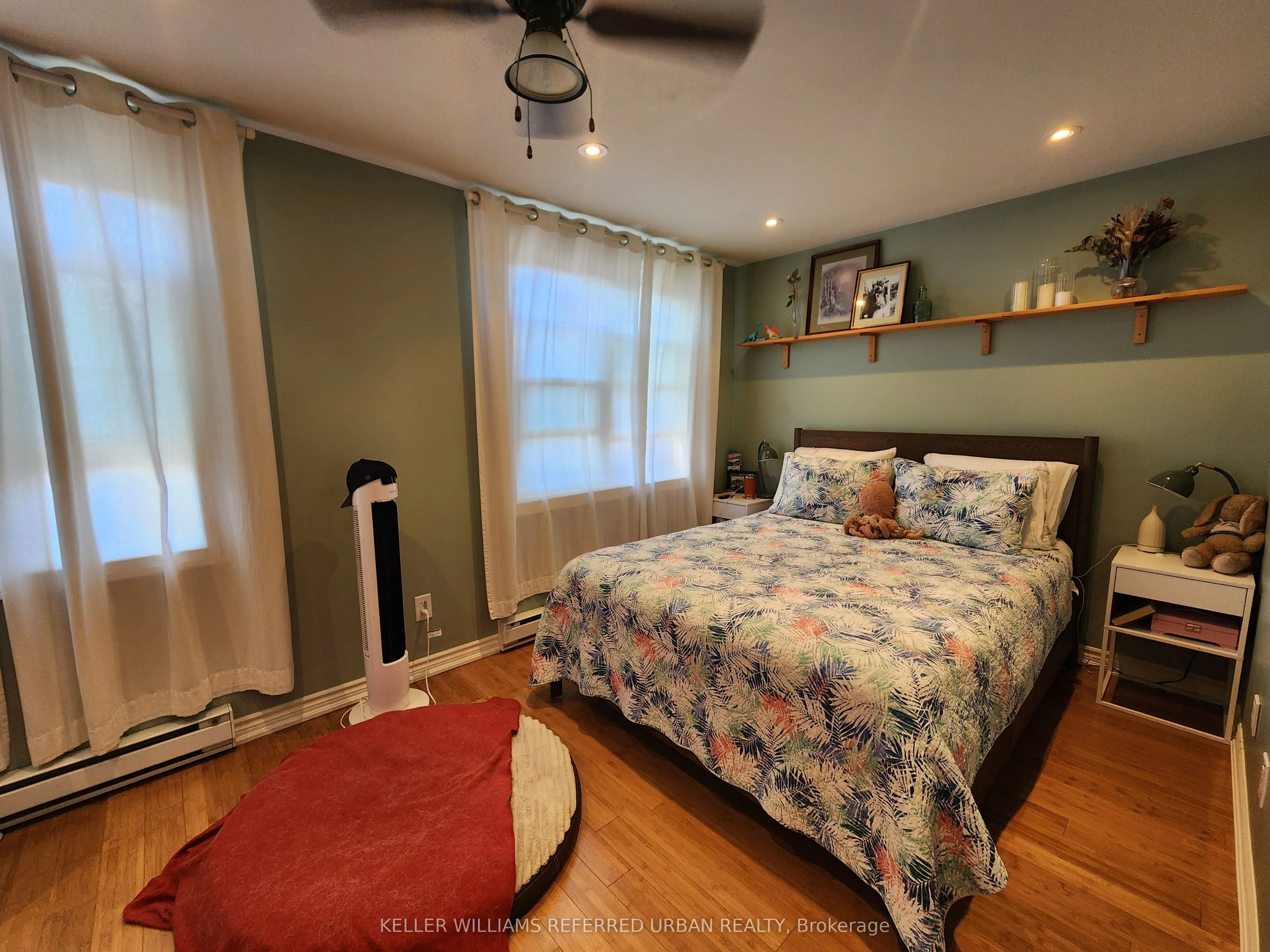 2389 Bloor Street, #2