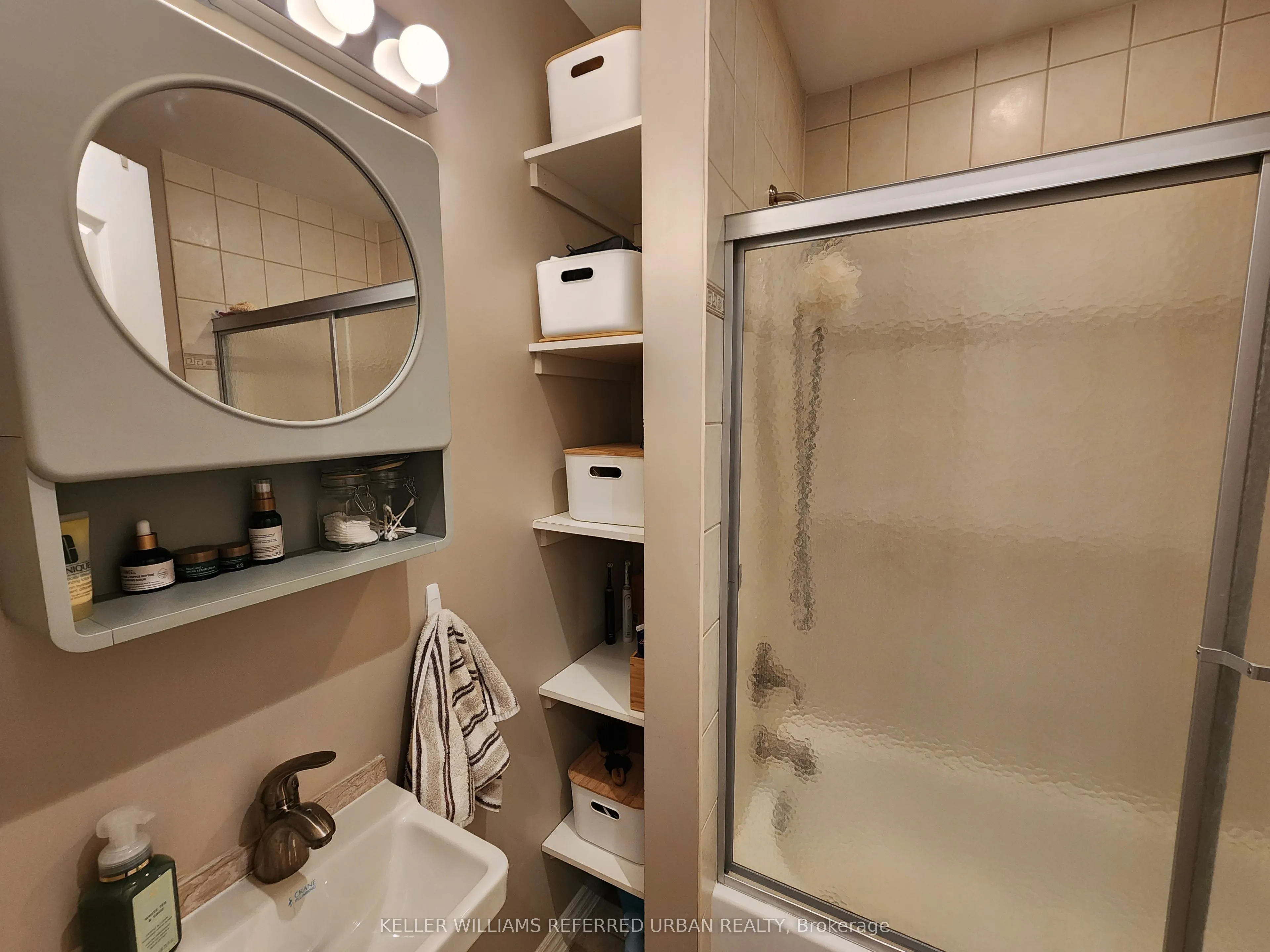 2389 Bloor Street, #2