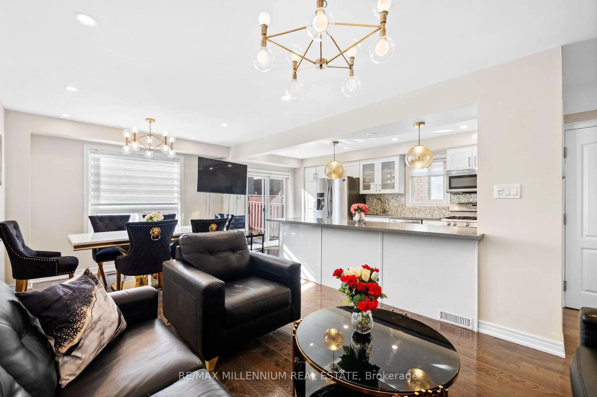 19 Earl Grey Crescent