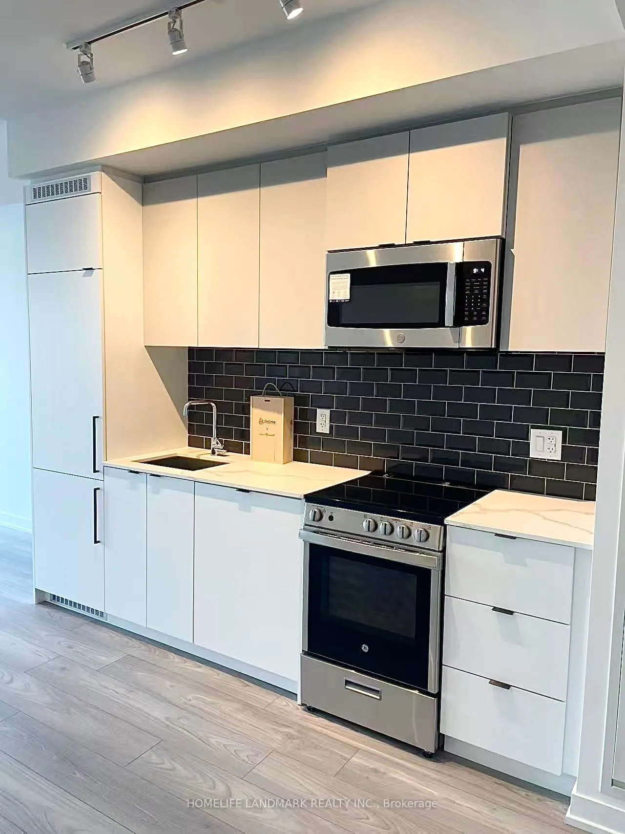 1182 King Street W, #327