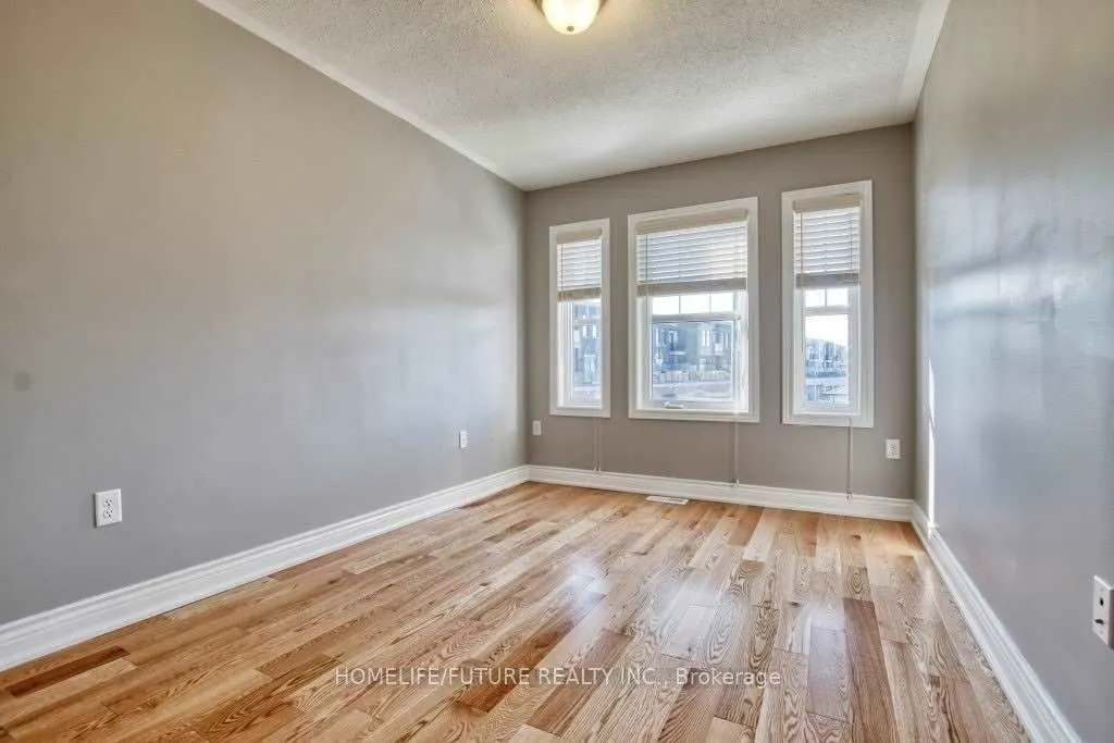 9 Merrybrook Trail, #Main(Upper Unit)