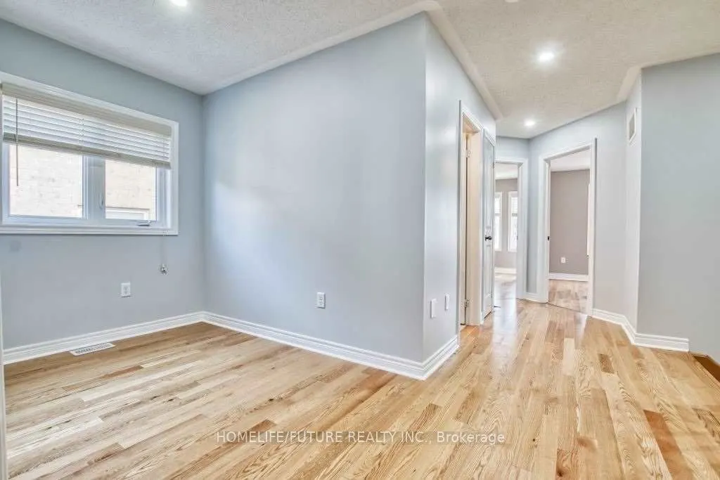 9 Merrybrook Trail, #Main(Upper Unit)
