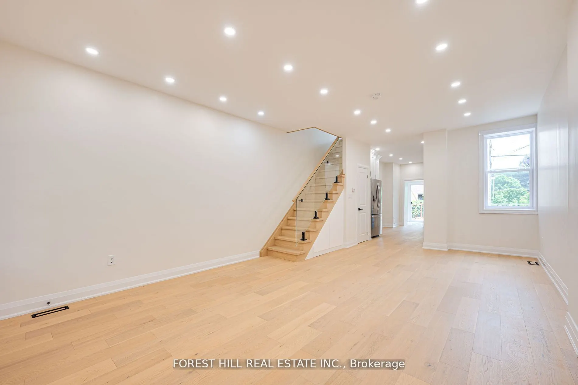 123 Laughton Avenue