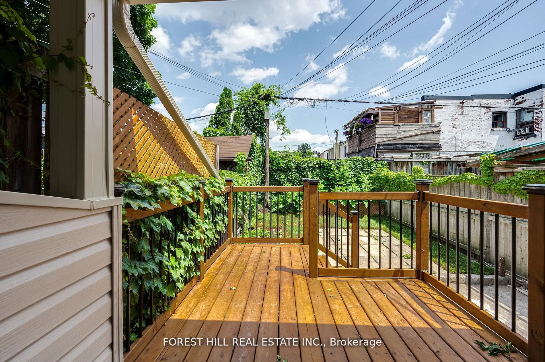 123 Laughton Avenue