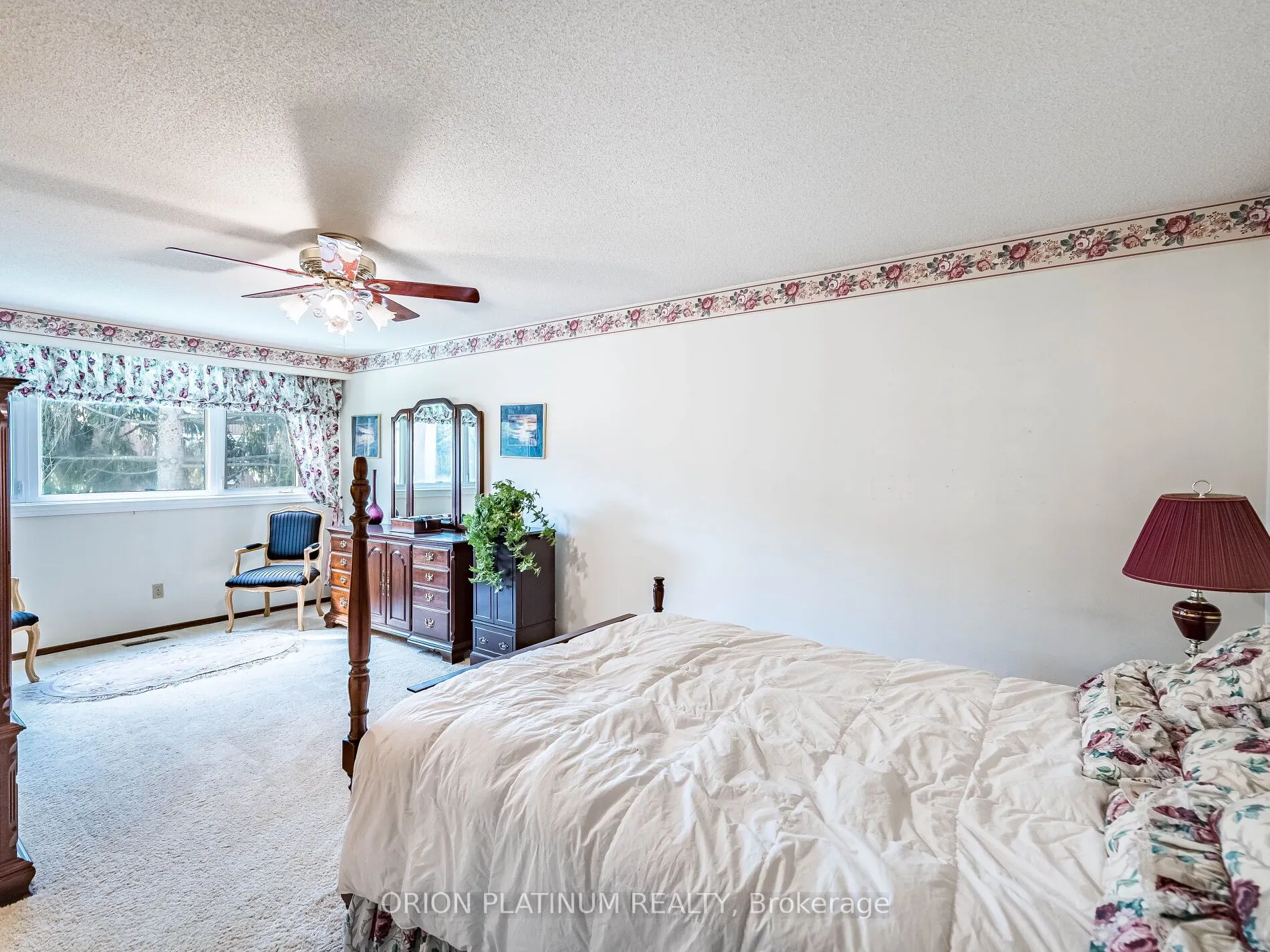 3636 Pitch Pine Crescent