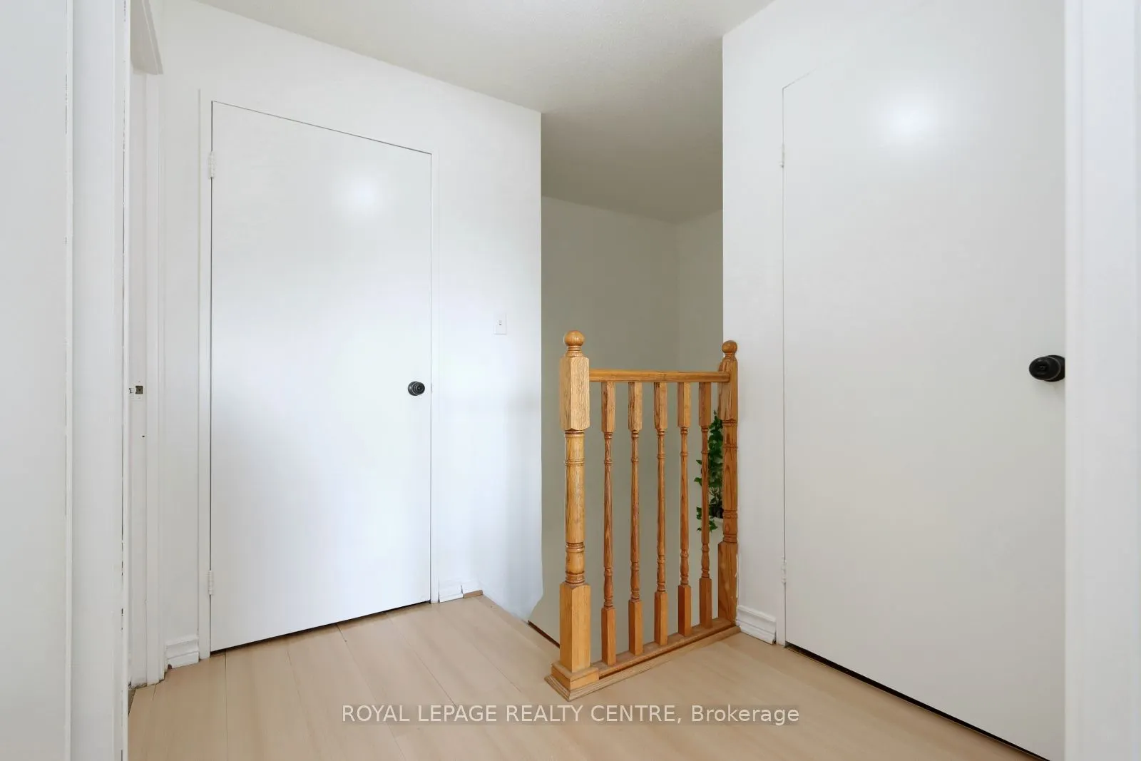 1055 Dundas Street E, #183