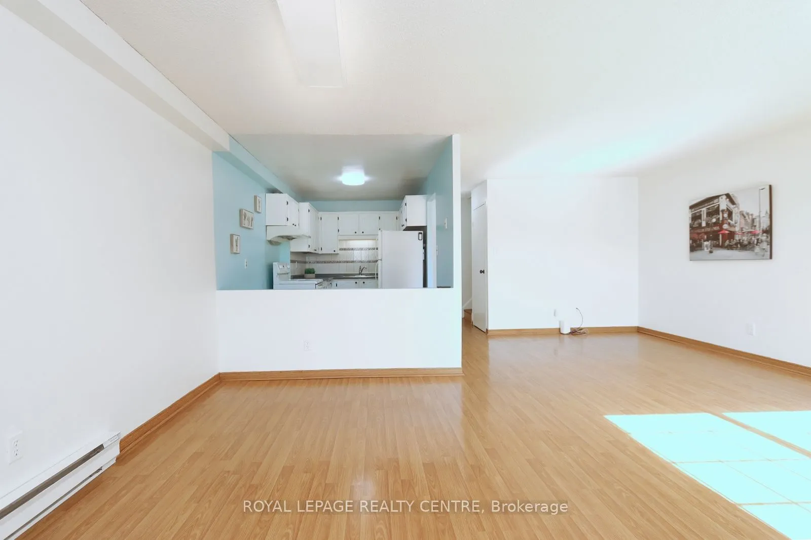 1055 Dundas Street E, #183