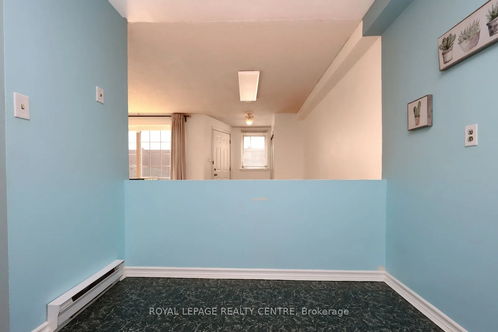 1055 Dundas Street E, #183