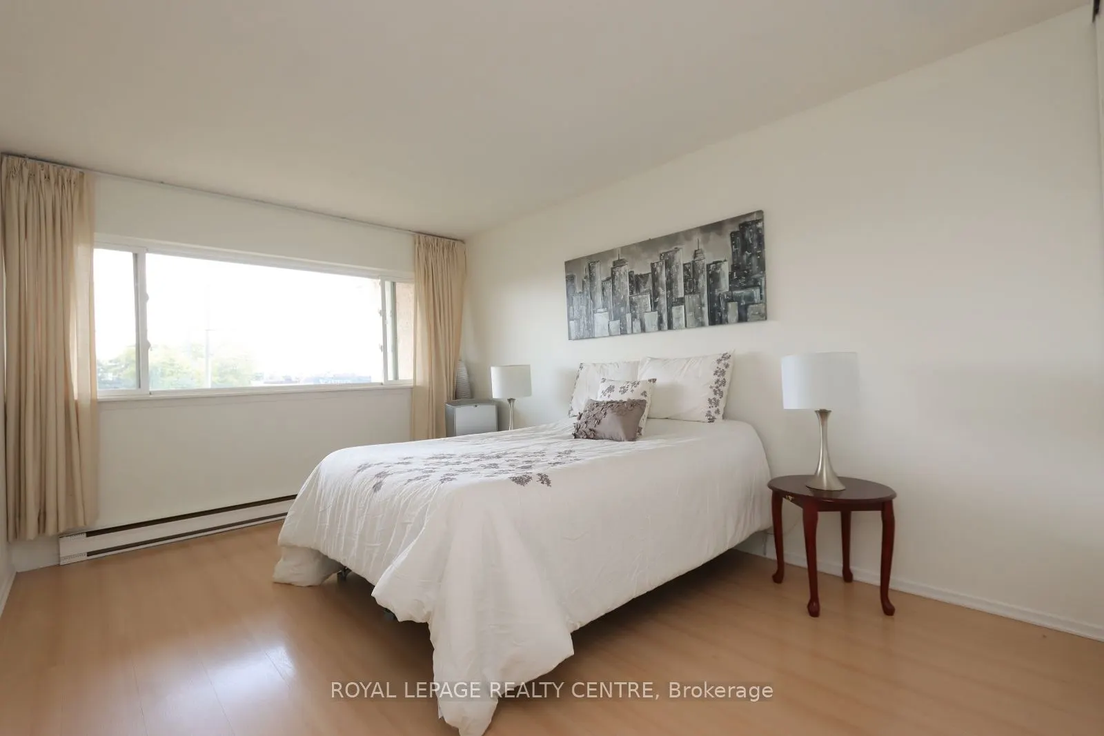 1055 Dundas Street E, #183