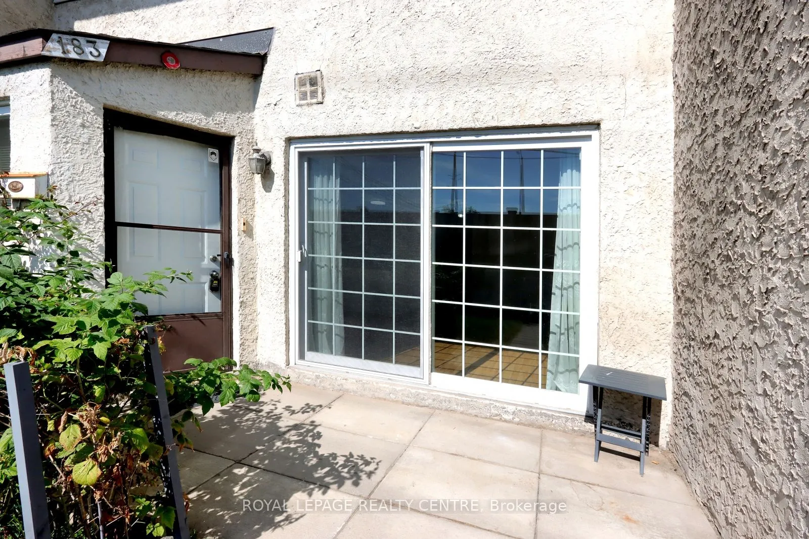 1055 Dundas Street E, #183