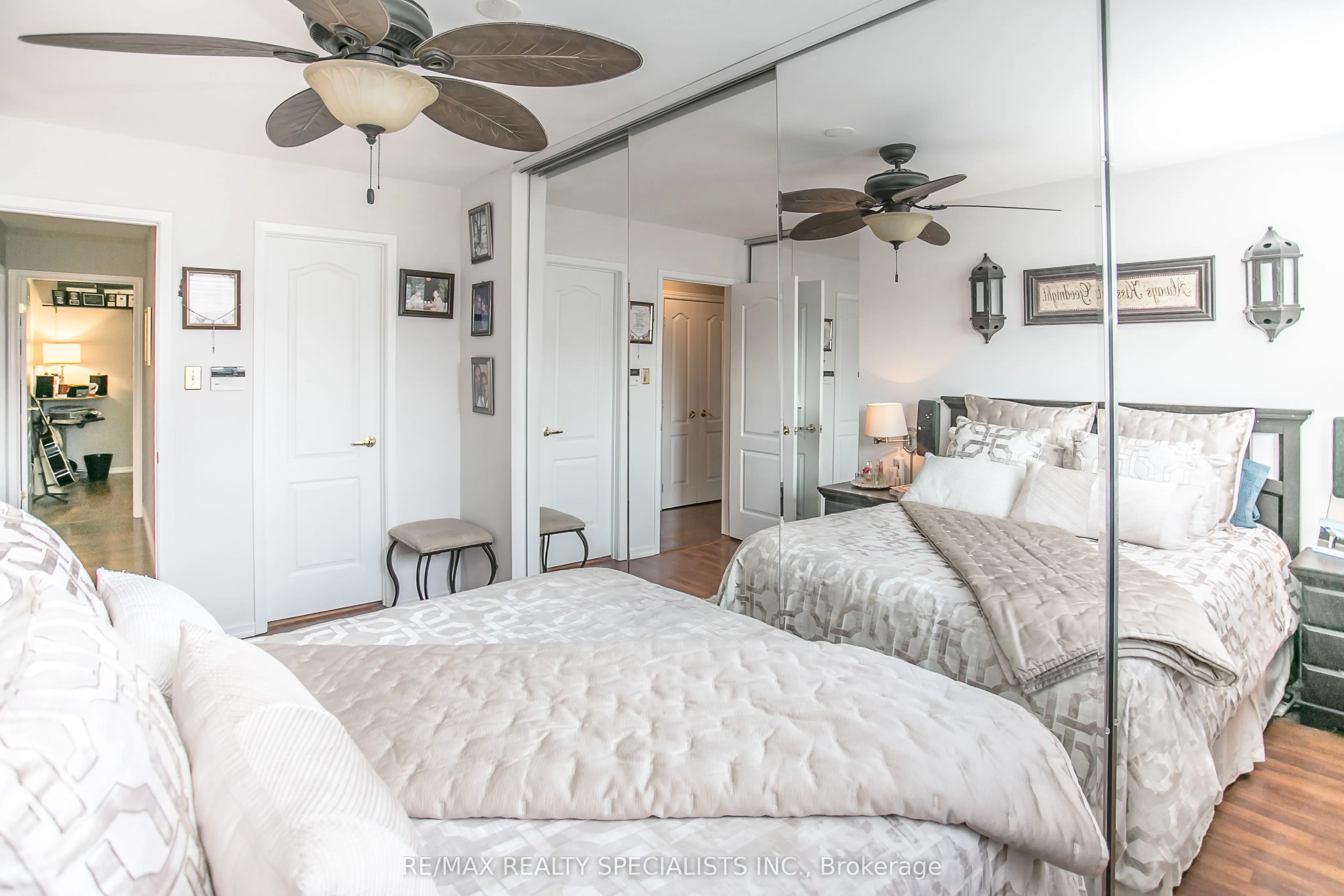 2422 Ventura Drive