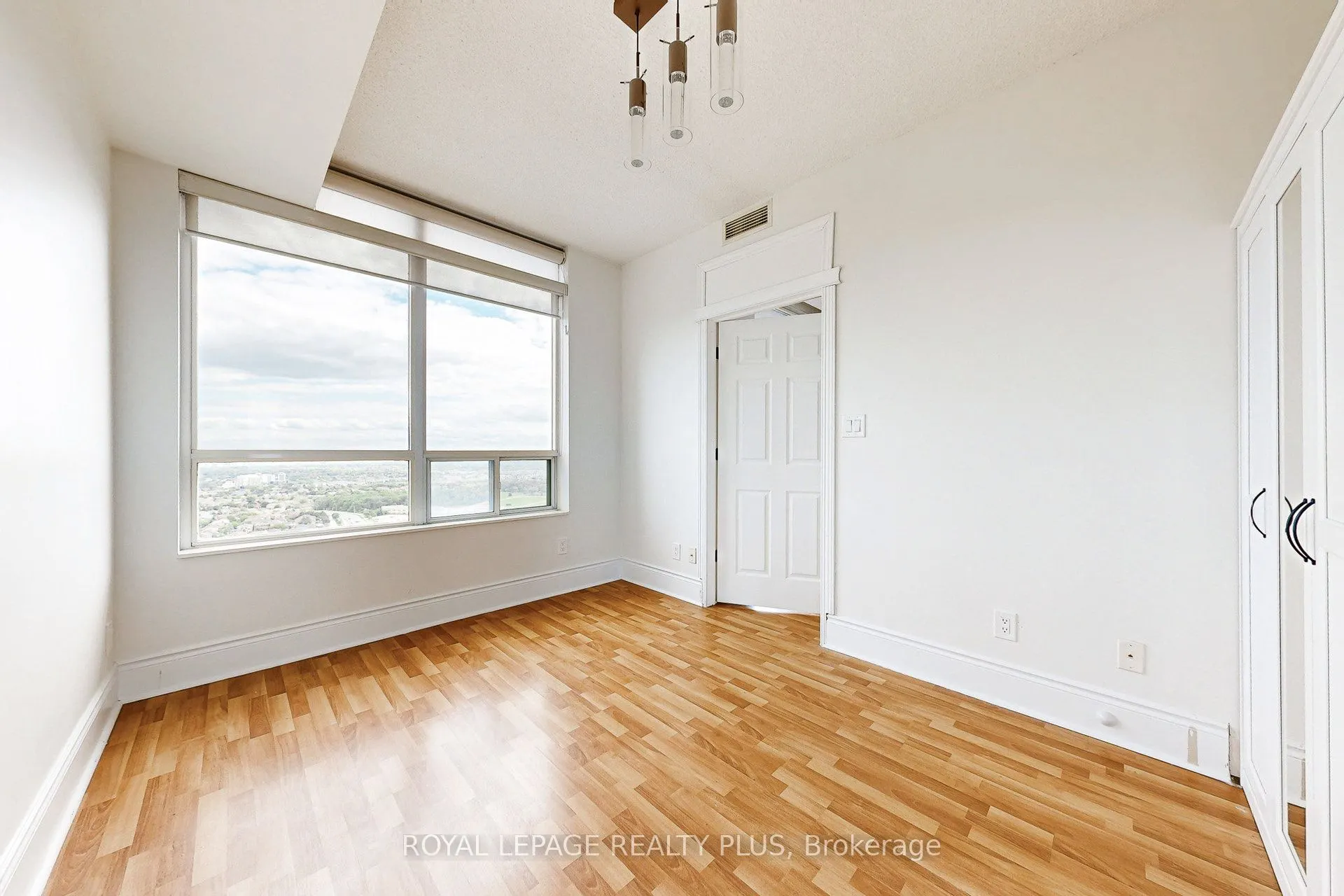 3880 Duke of York Boulevard, #3008