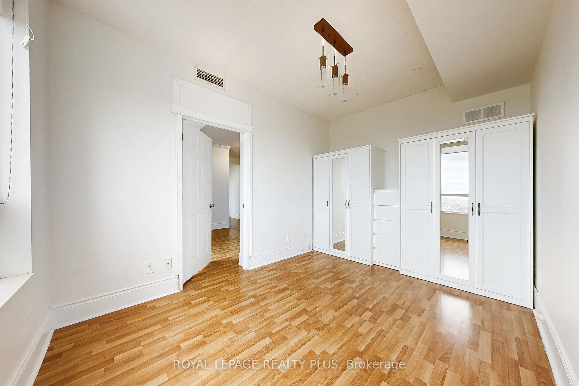 3880 Duke of York Boulevard, #3008