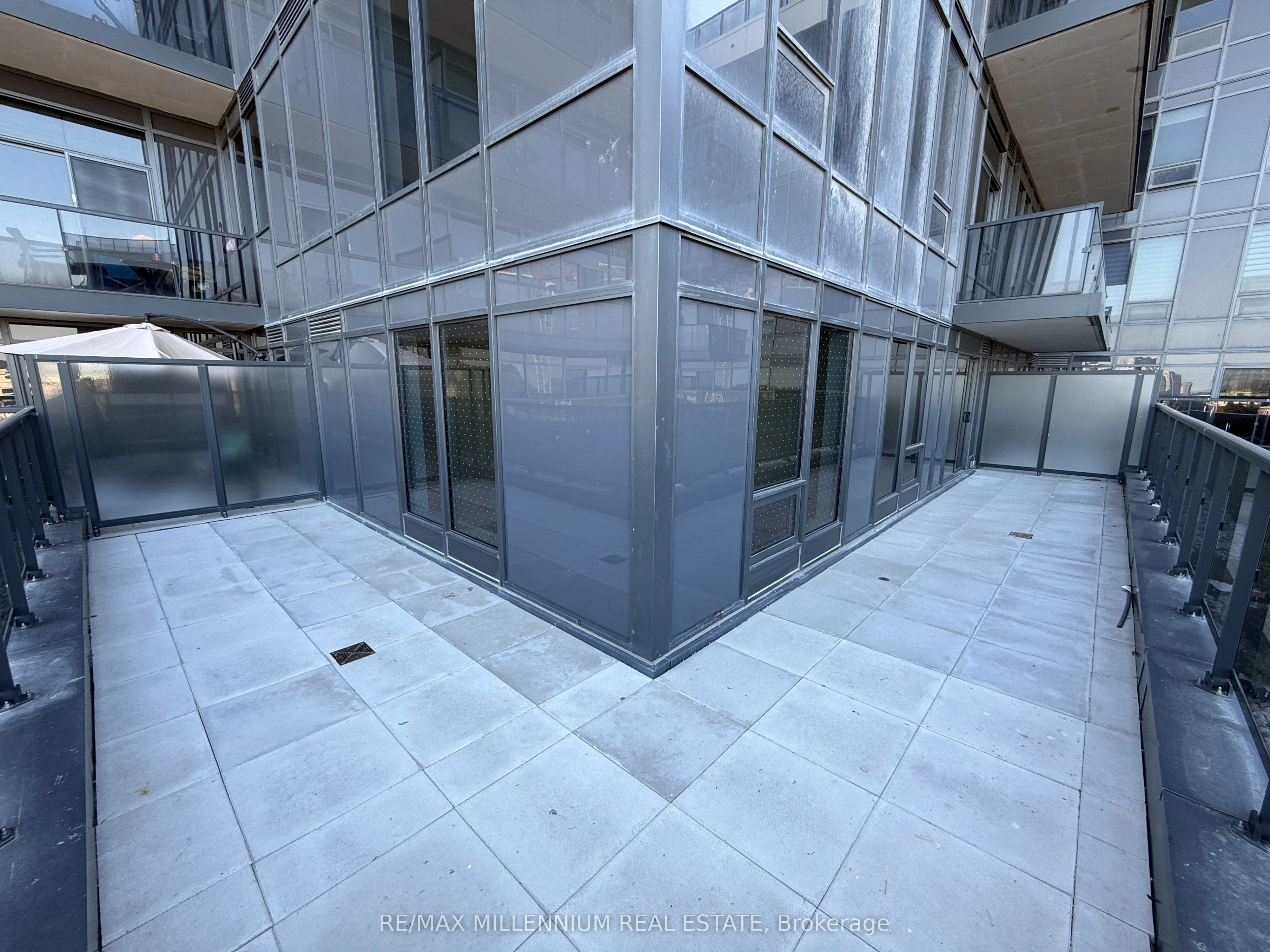 5105 Hurontario Street, #302