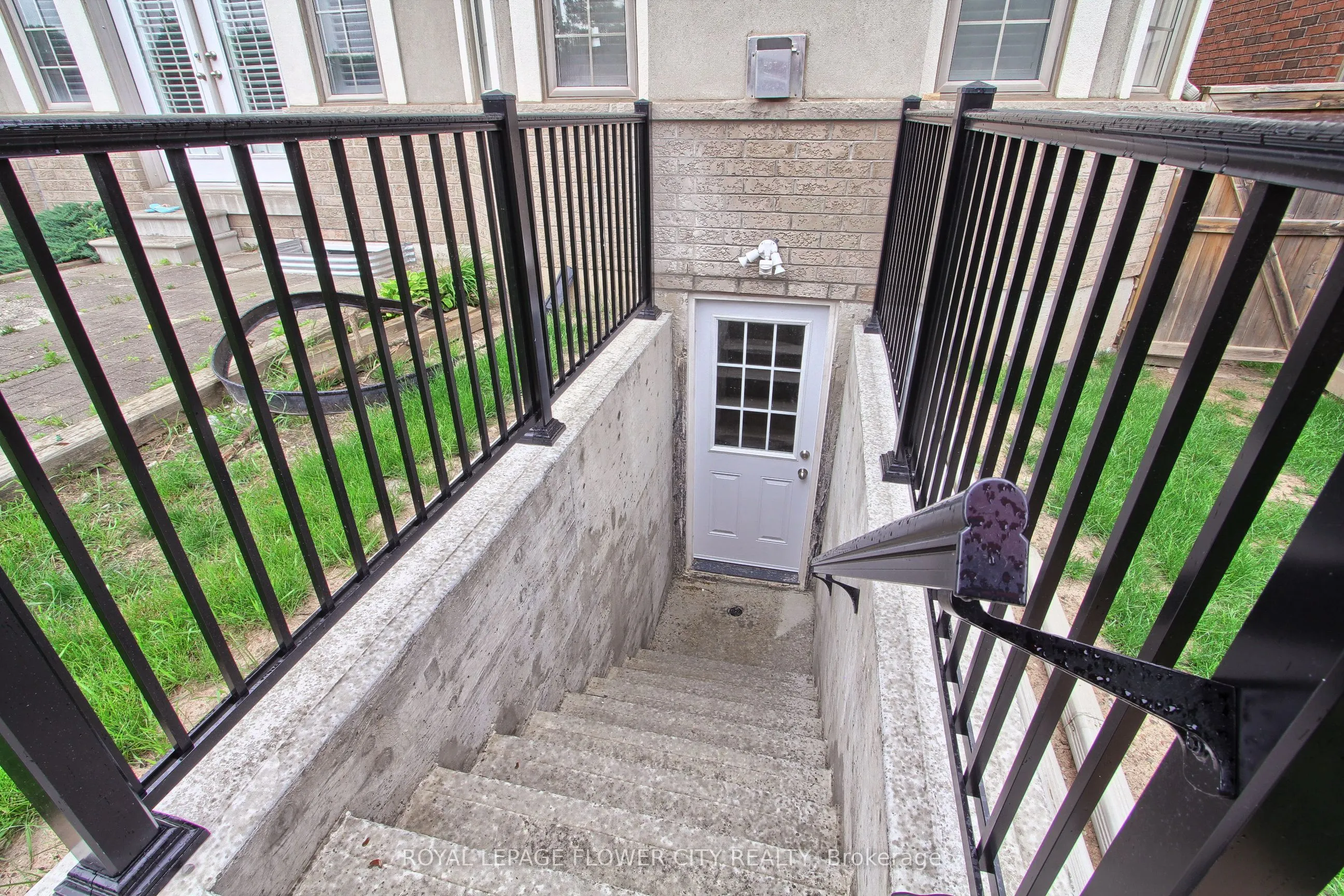 238 Forbes Terrace, #Basement