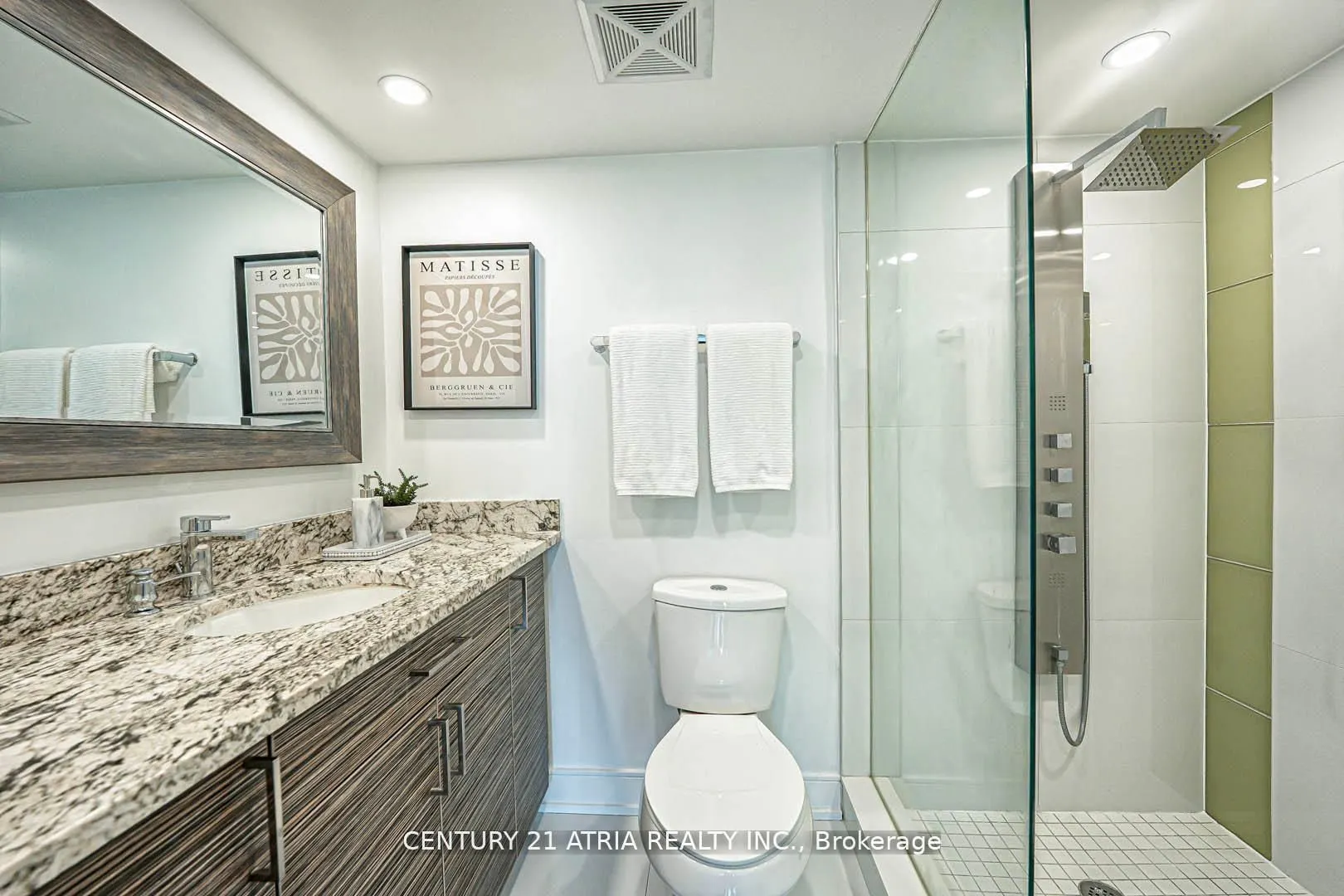 350 Webb Drive, #206