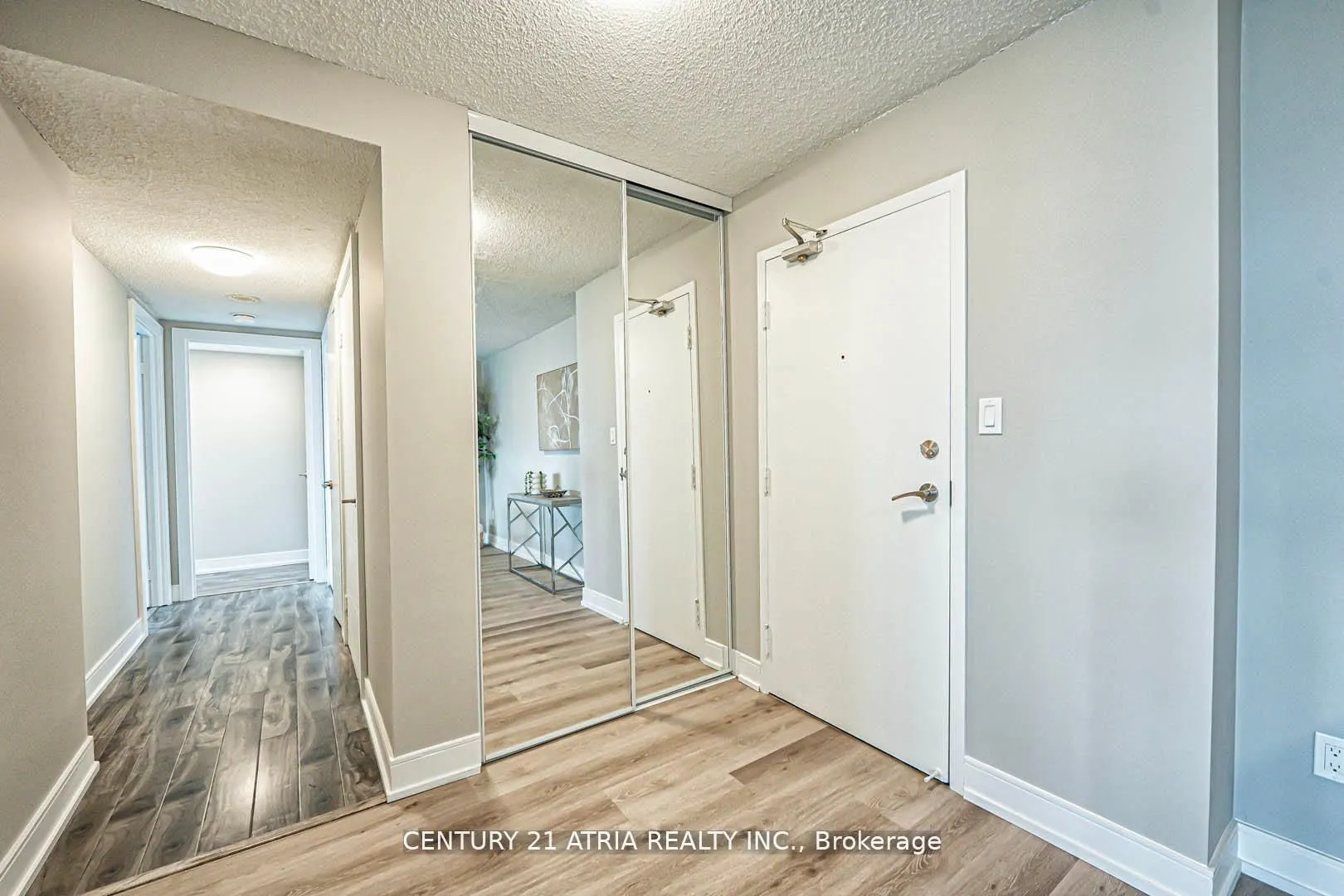 350 Webb Drive, #206