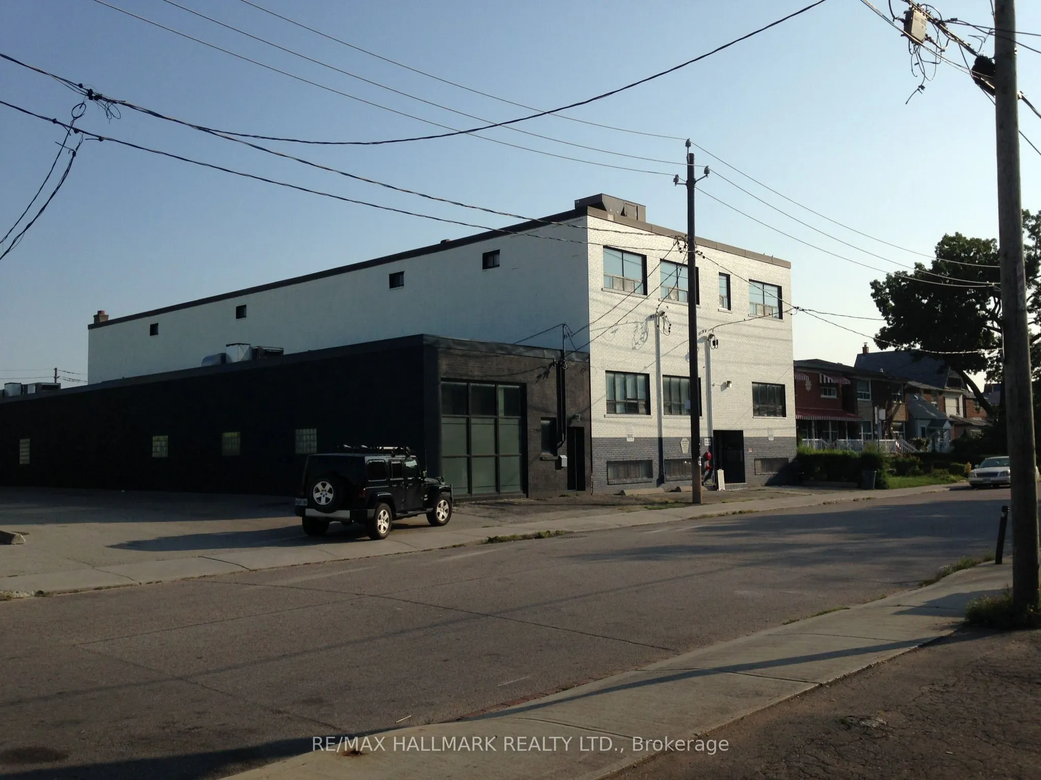 346-348 Ryding Avenue