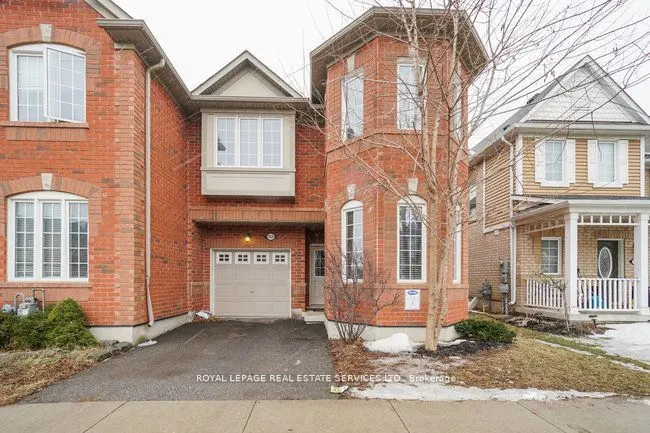 1020 Diefenbaker Street