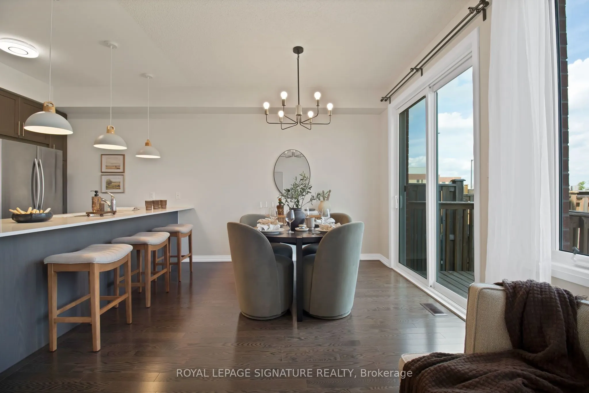 741 Banks Crescent