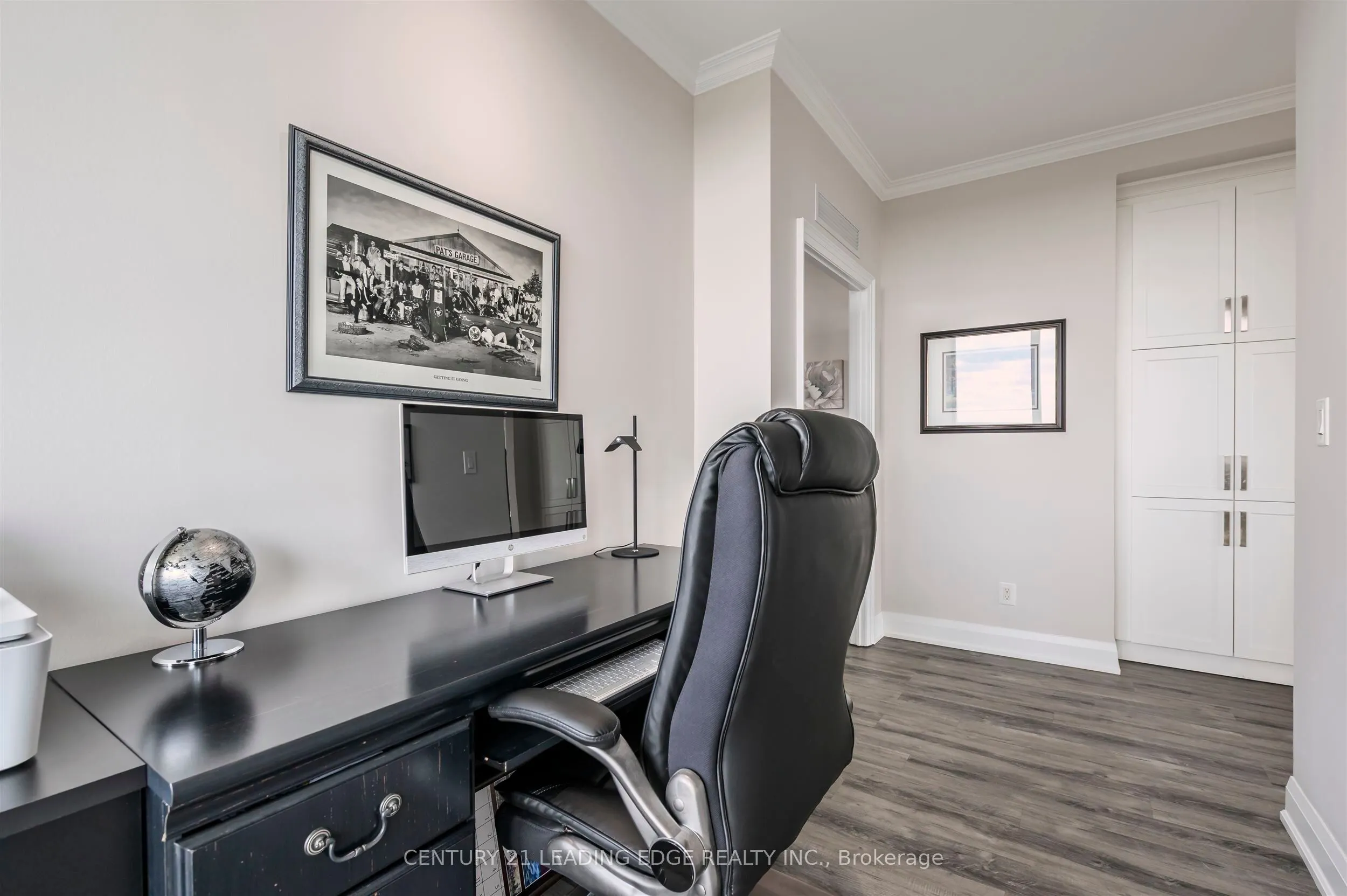 50 Hall Road, #1104