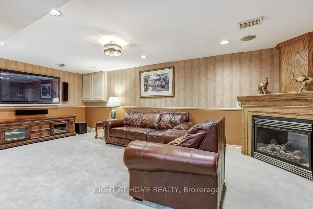 4193 Claypine Rise