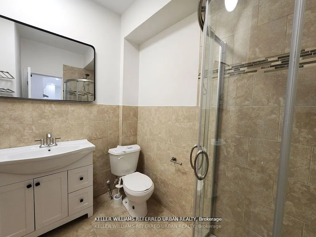 998 Bloor Street W, #3
