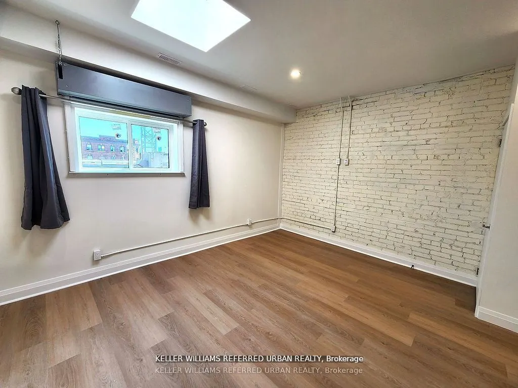 998 Bloor Street W, #3