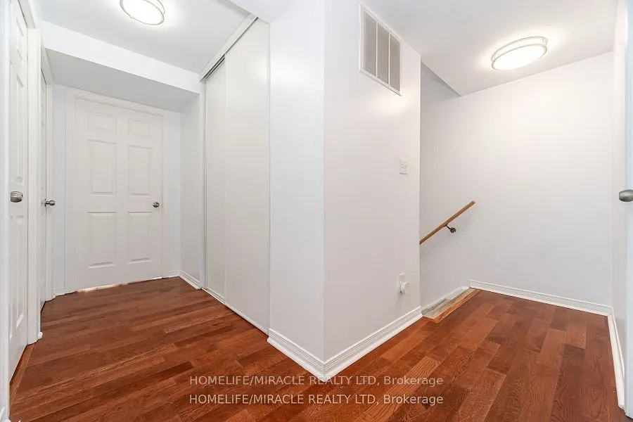 3049 Finch Avenue W, #2002