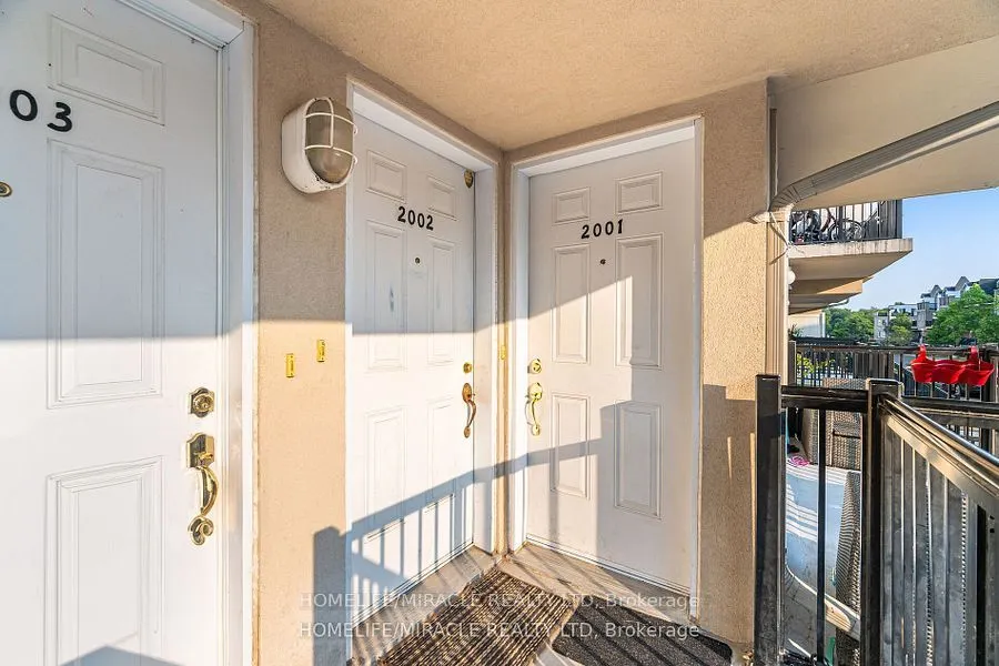 3049 Finch Avenue W, #2002