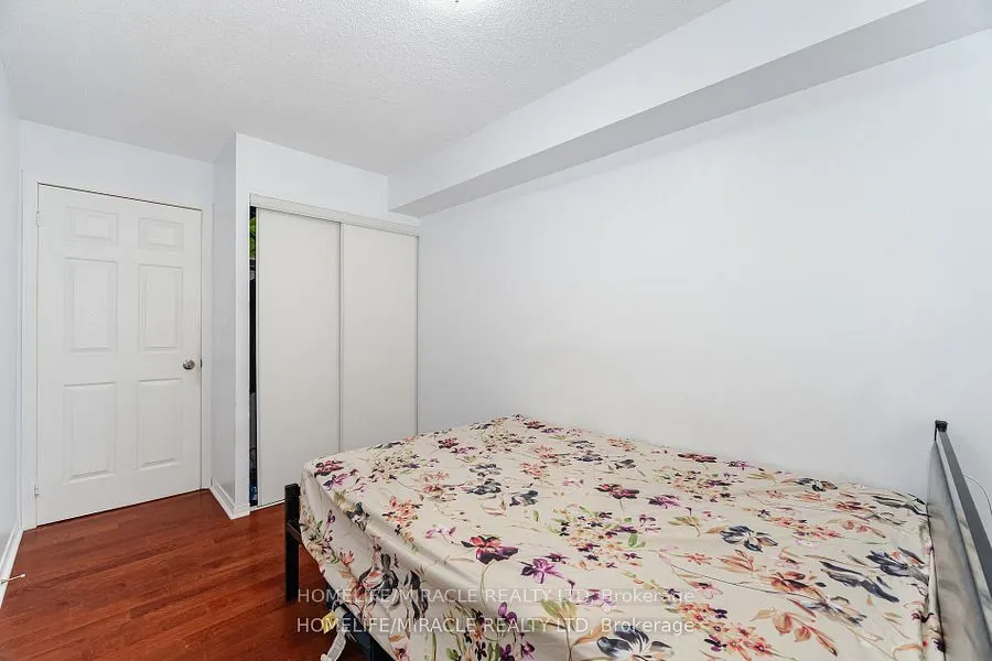 3049 Finch Avenue W, #2002
