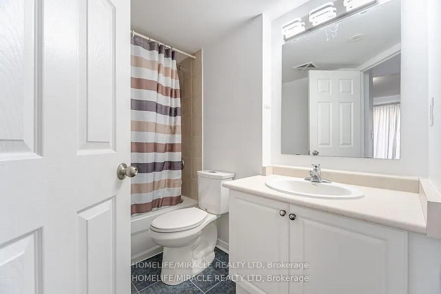 3049 Finch Avenue W, #2002