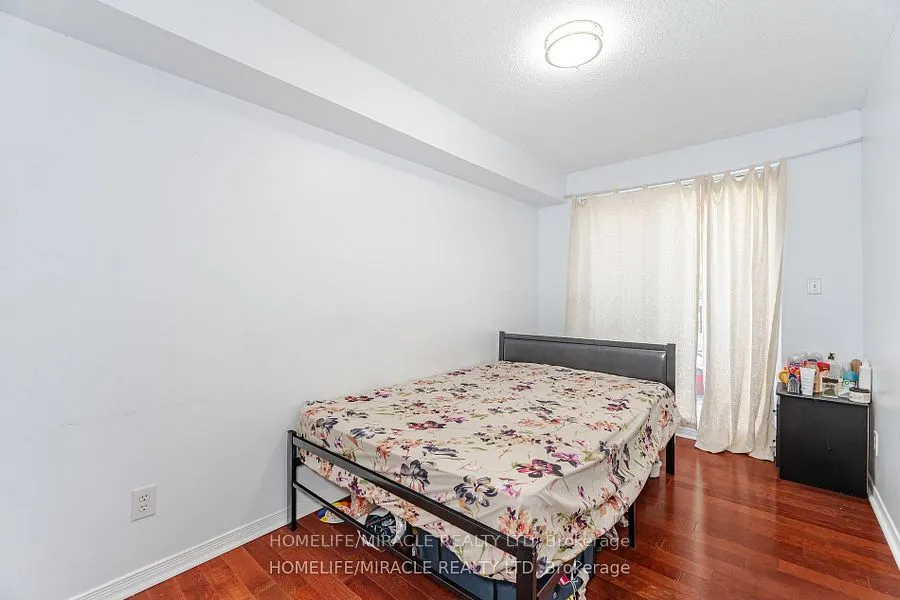 3049 Finch Avenue W, #2002