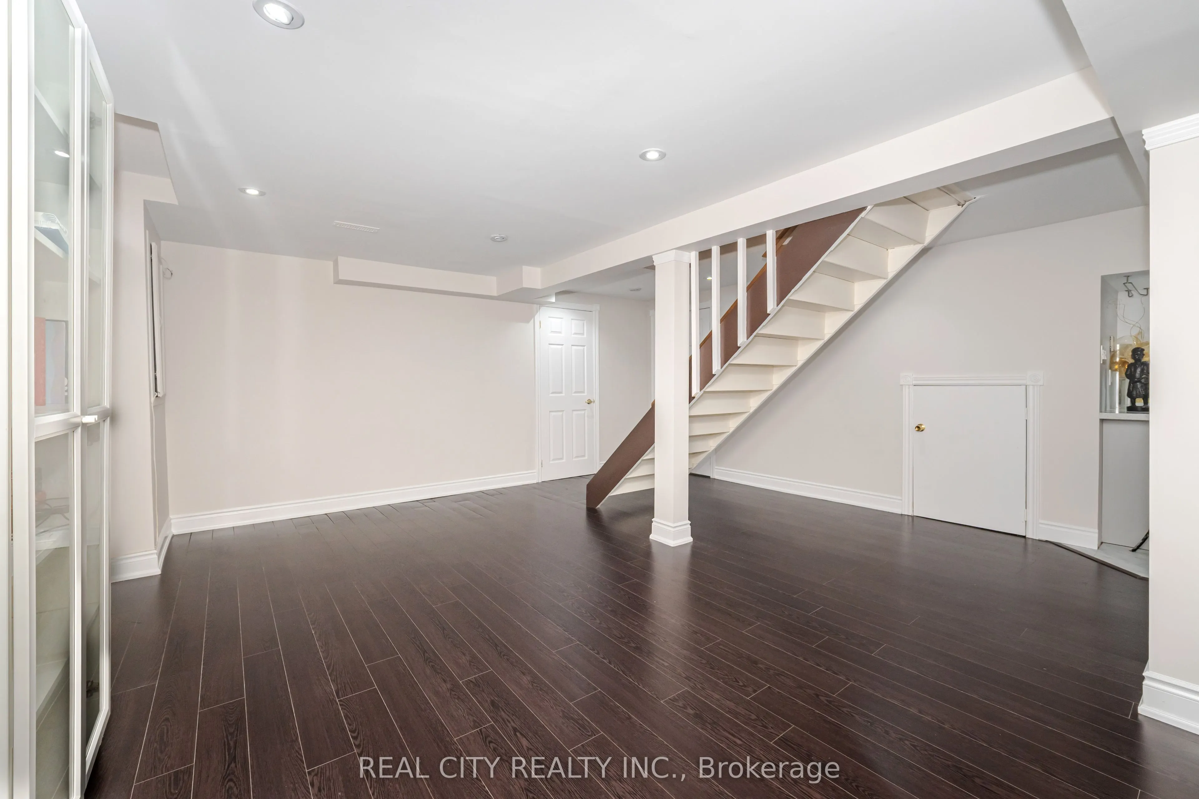 36 Jeremy Place