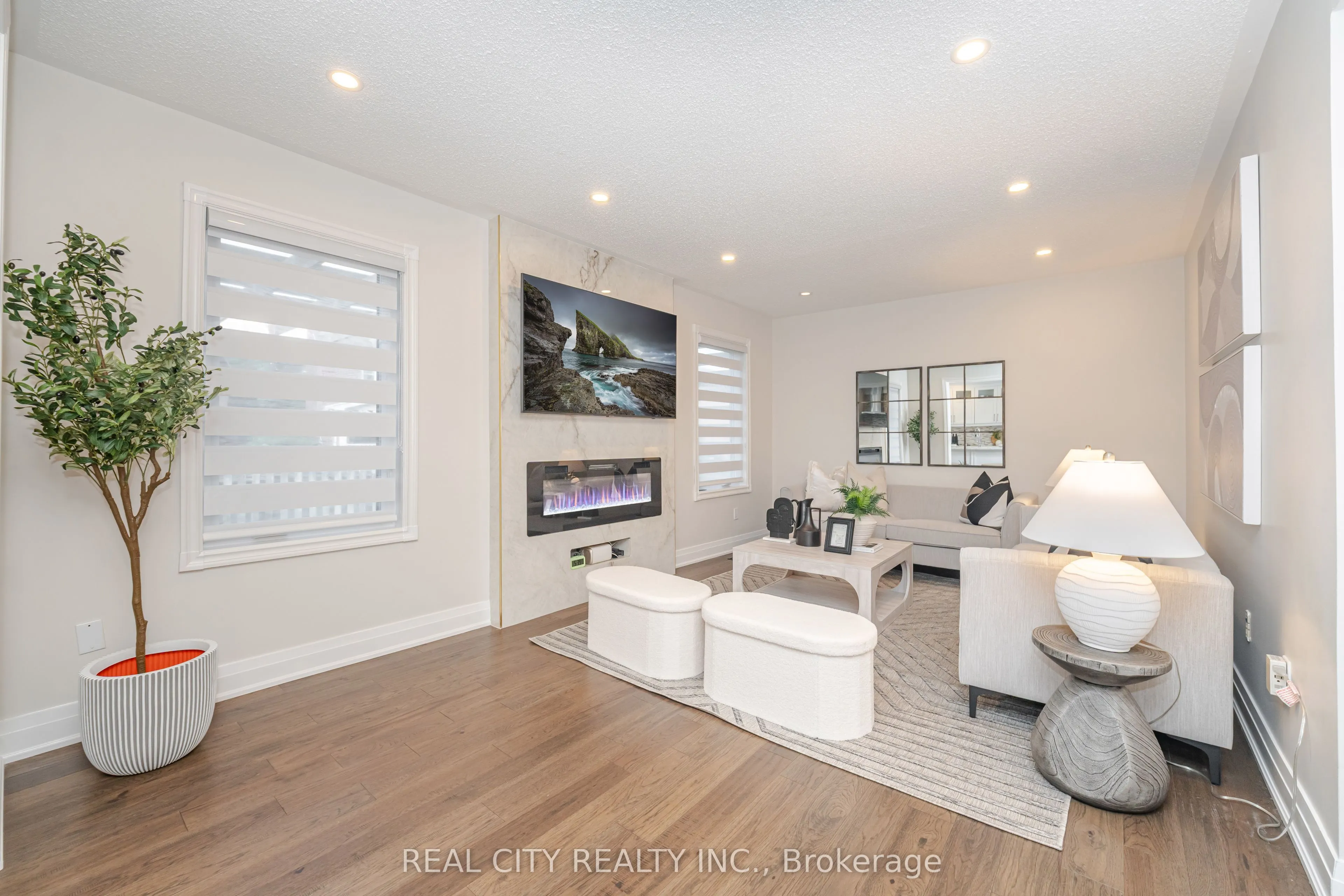 36 Jeremy Place