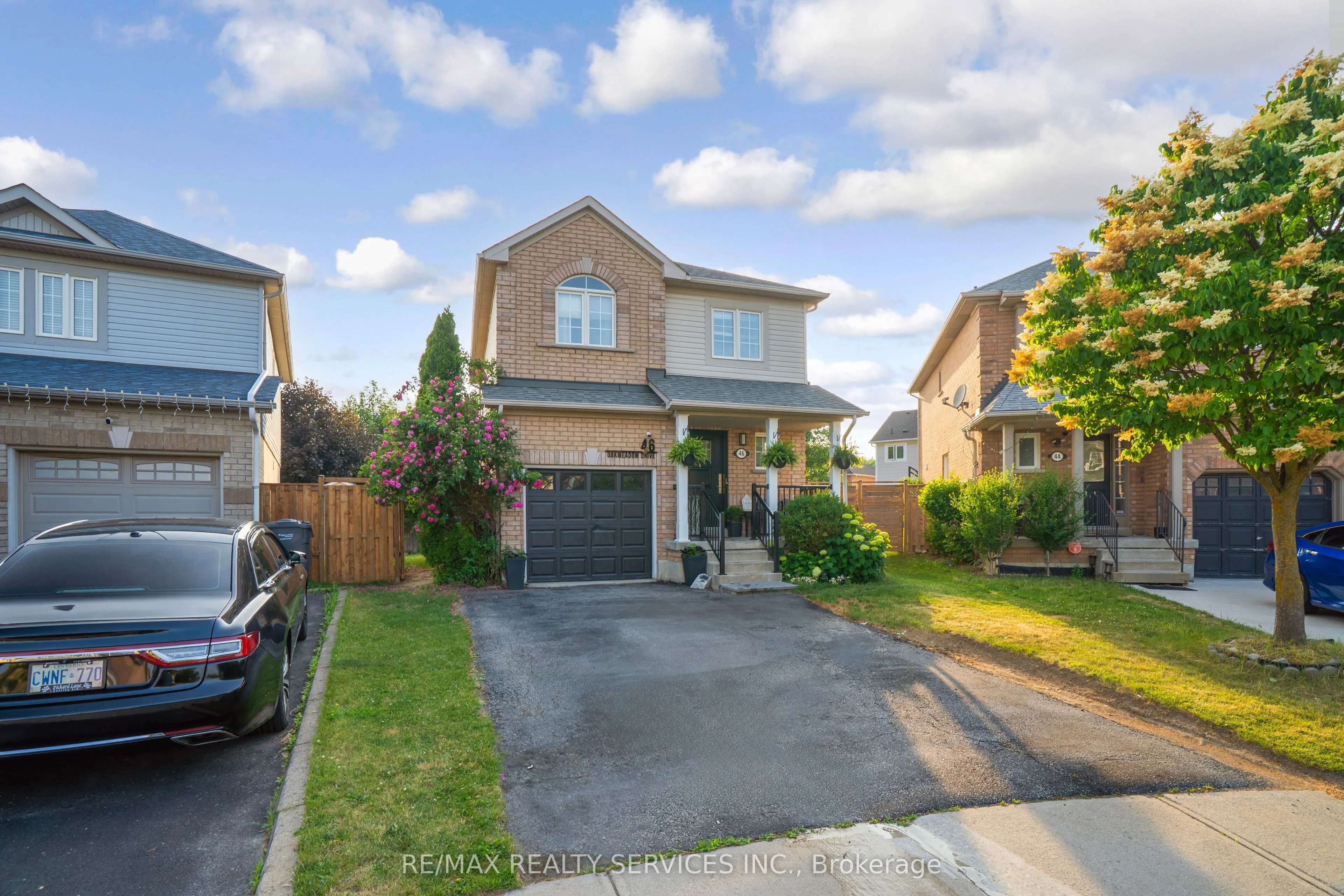 46 Oakmeadow Drive