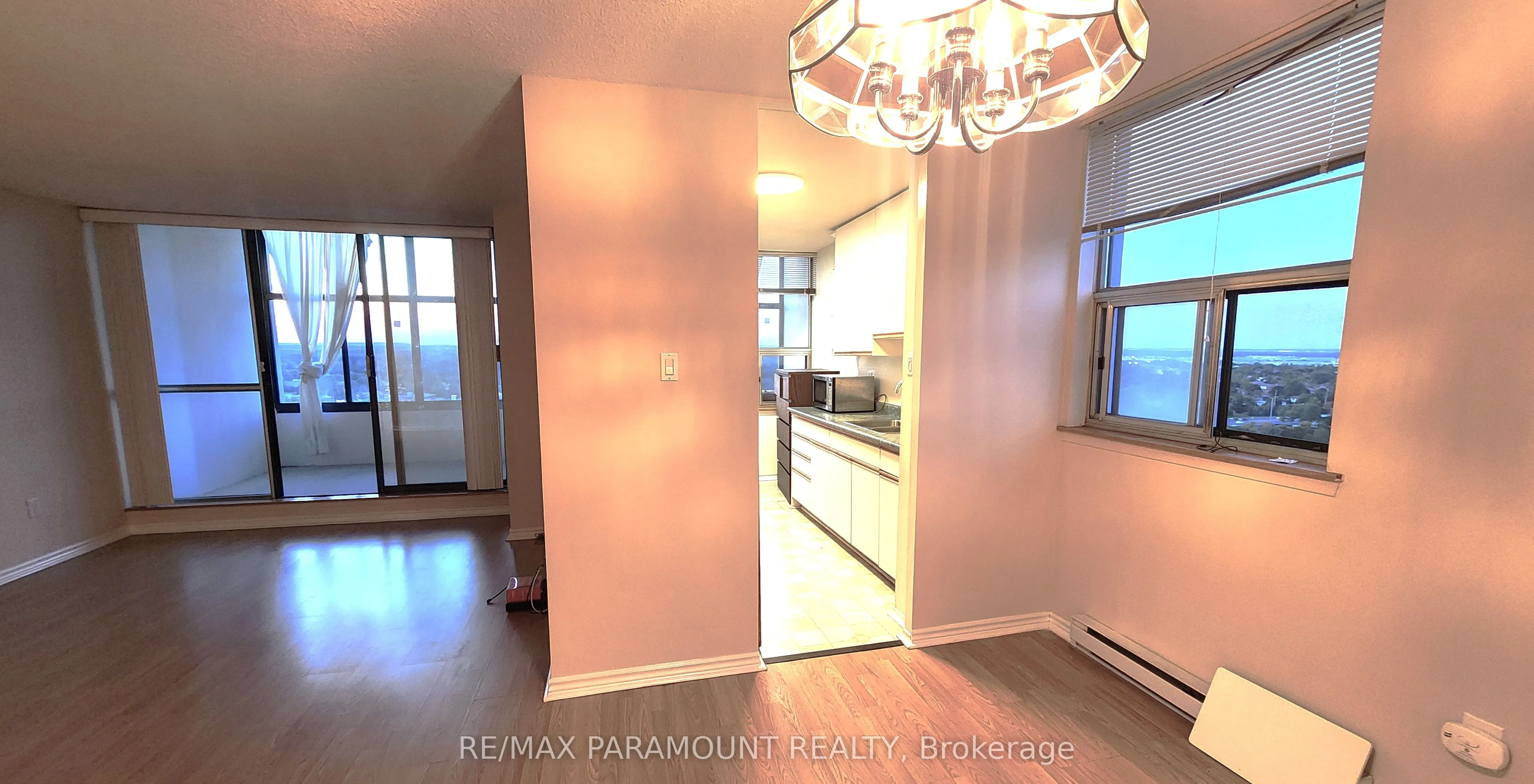 25 Kensington Road, #1902