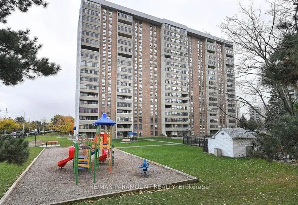 25 Kensington Road, #1902