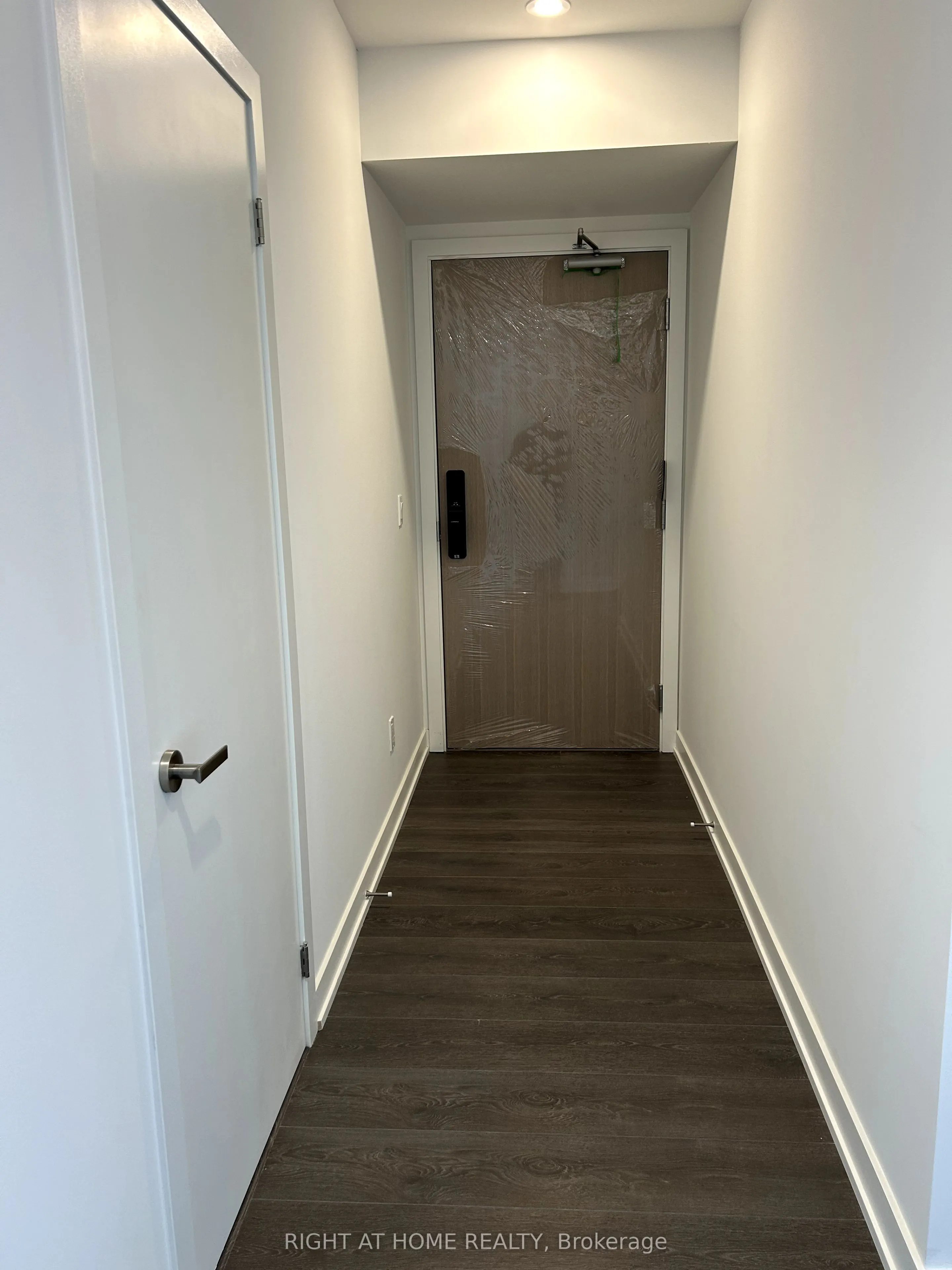 370 Martha Street, #1802