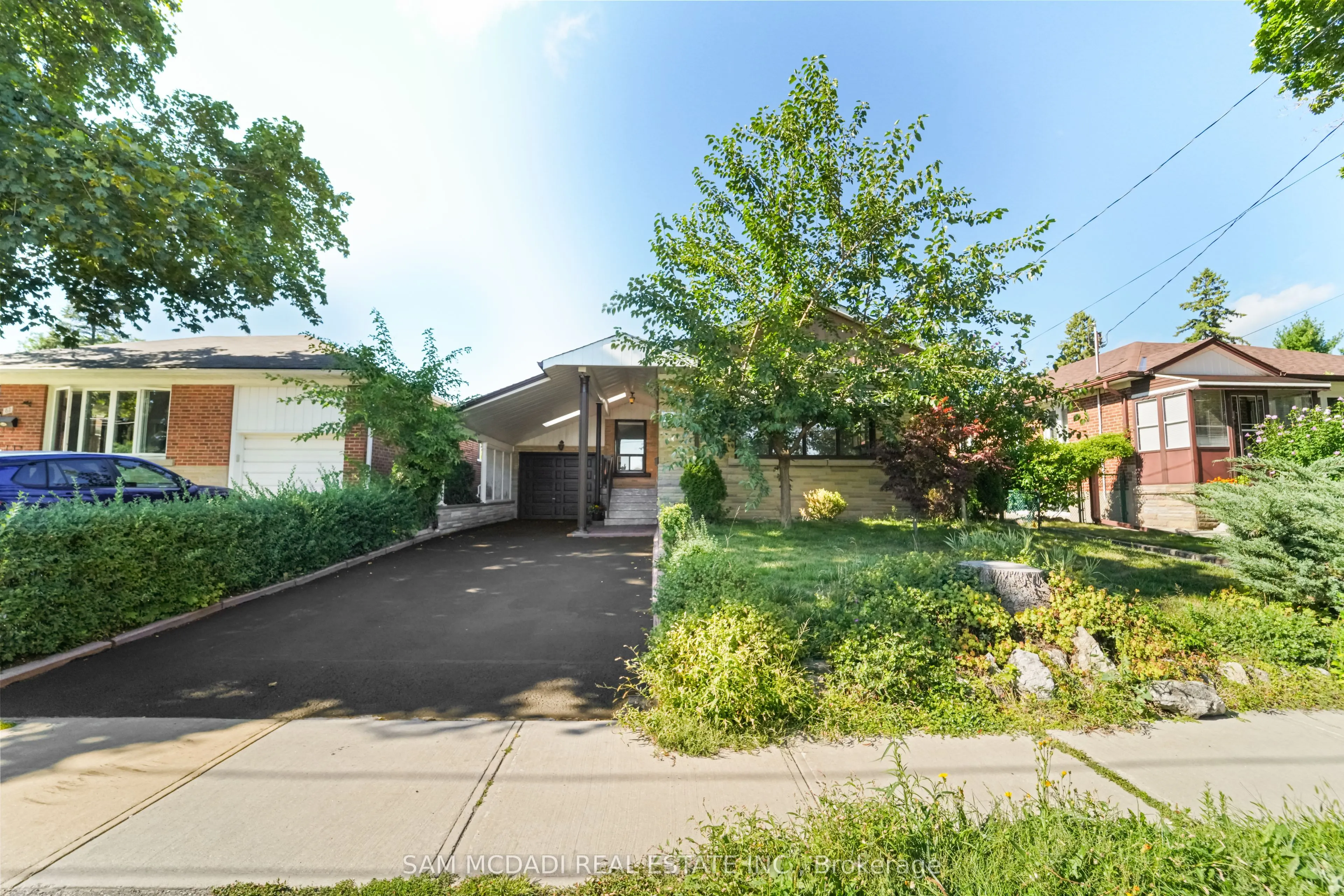 60 Greenfield Drive