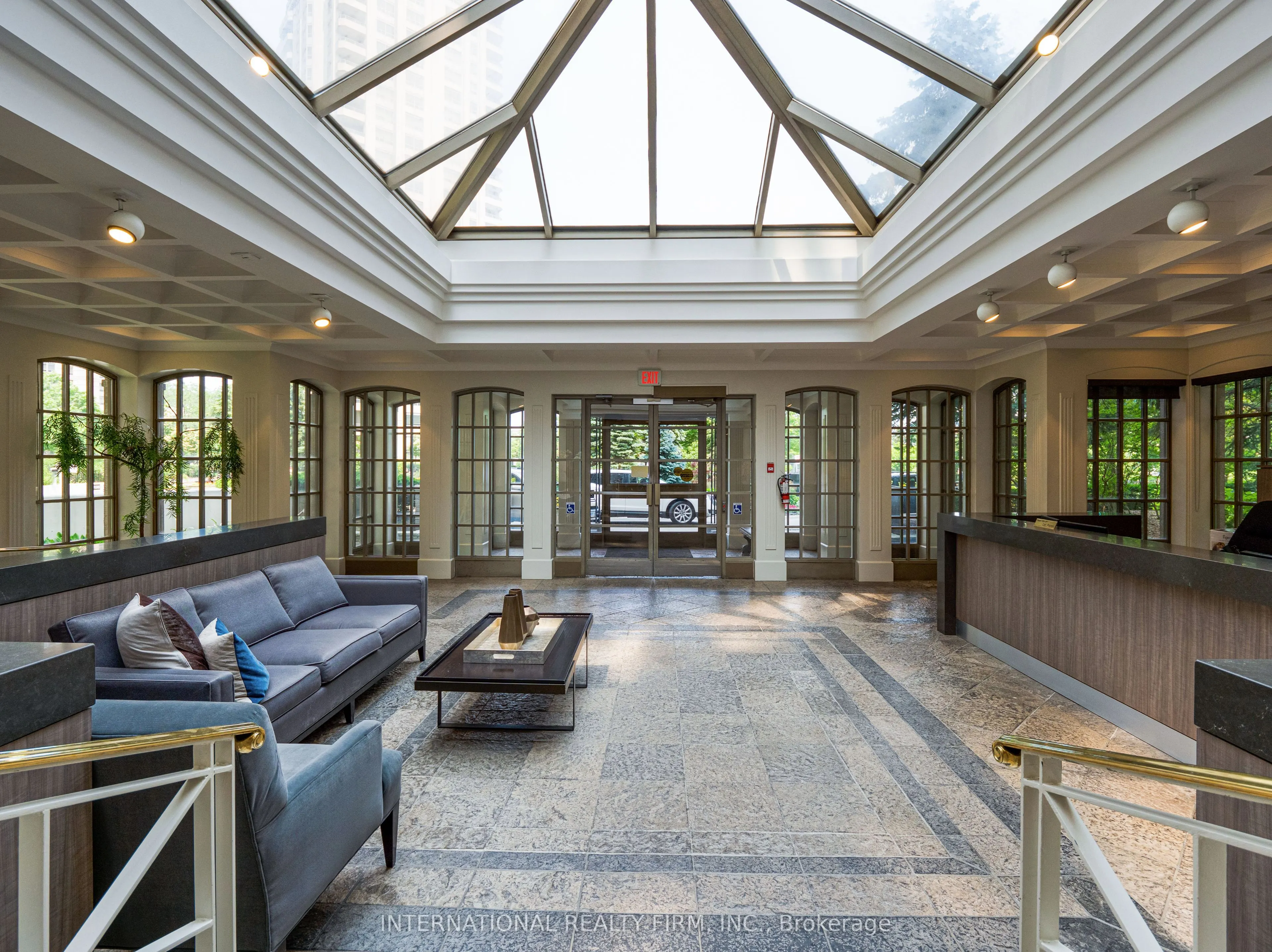 55 Kingsbridge Garden Circle, #1706