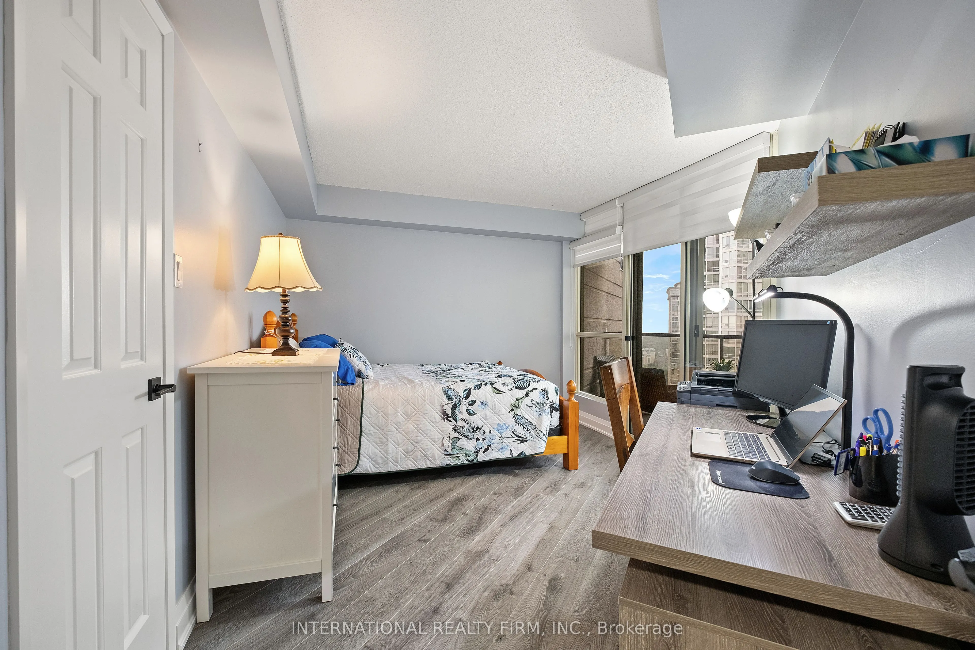 55 Kingsbridge Garden Circle, #1706