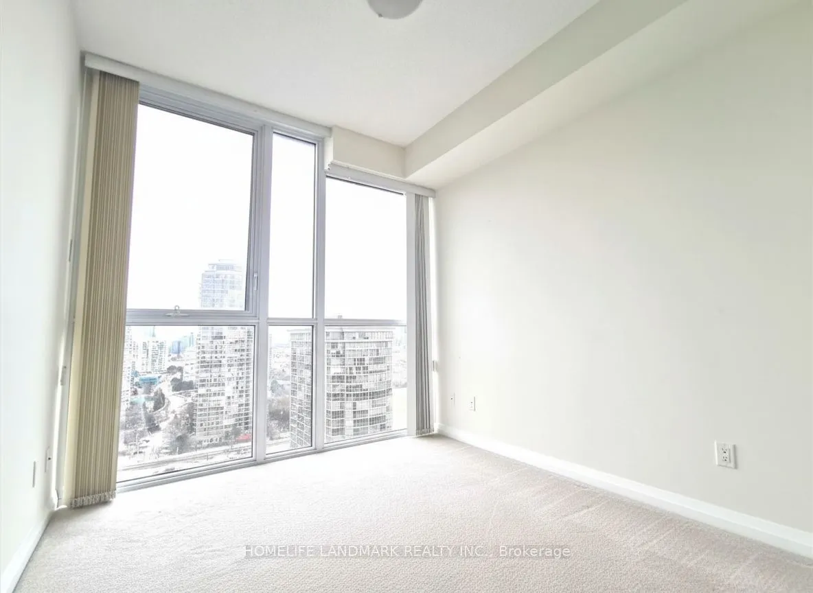75 Eglinton Avenue W, #1902