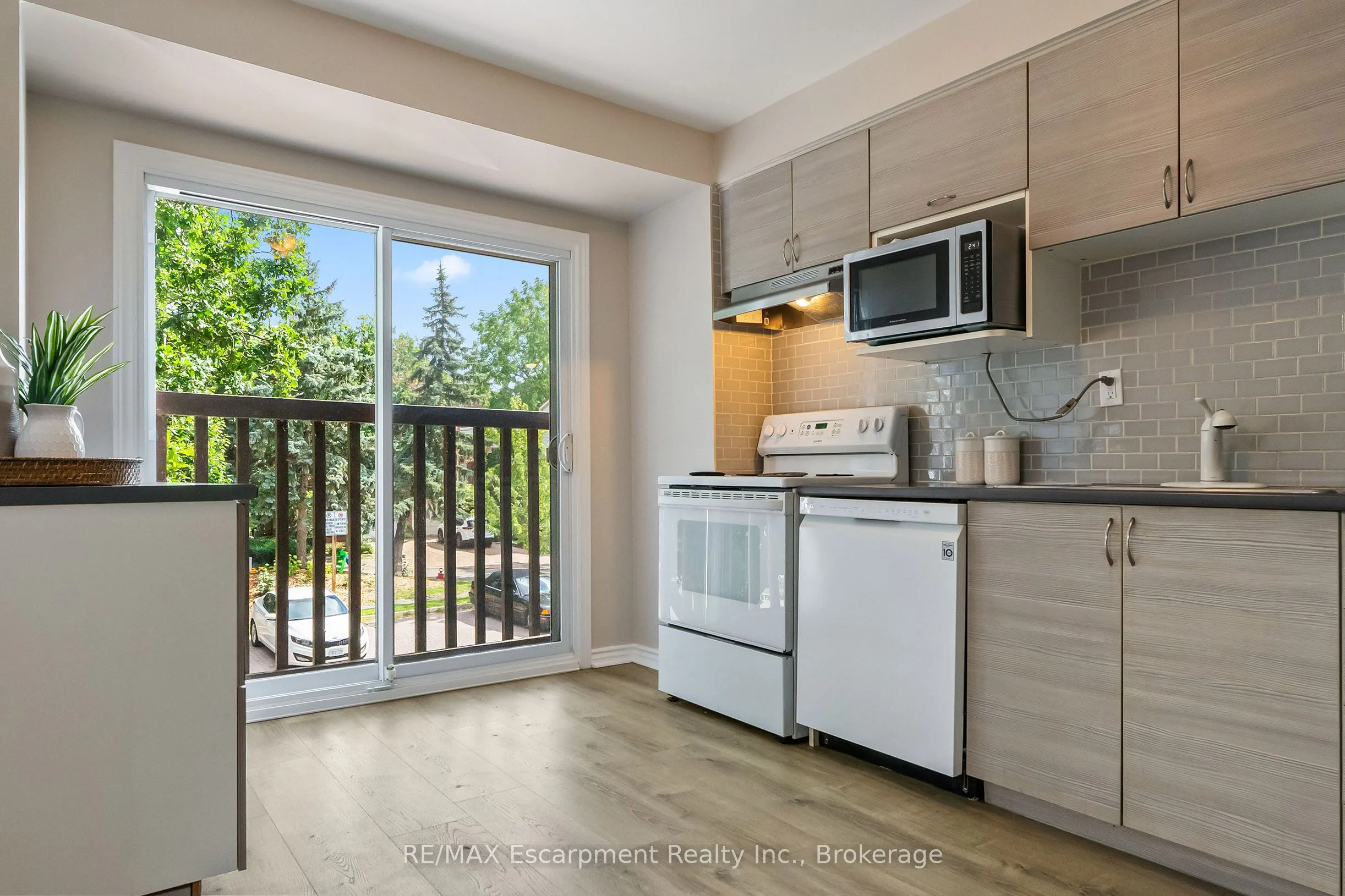 13 Normandy Place