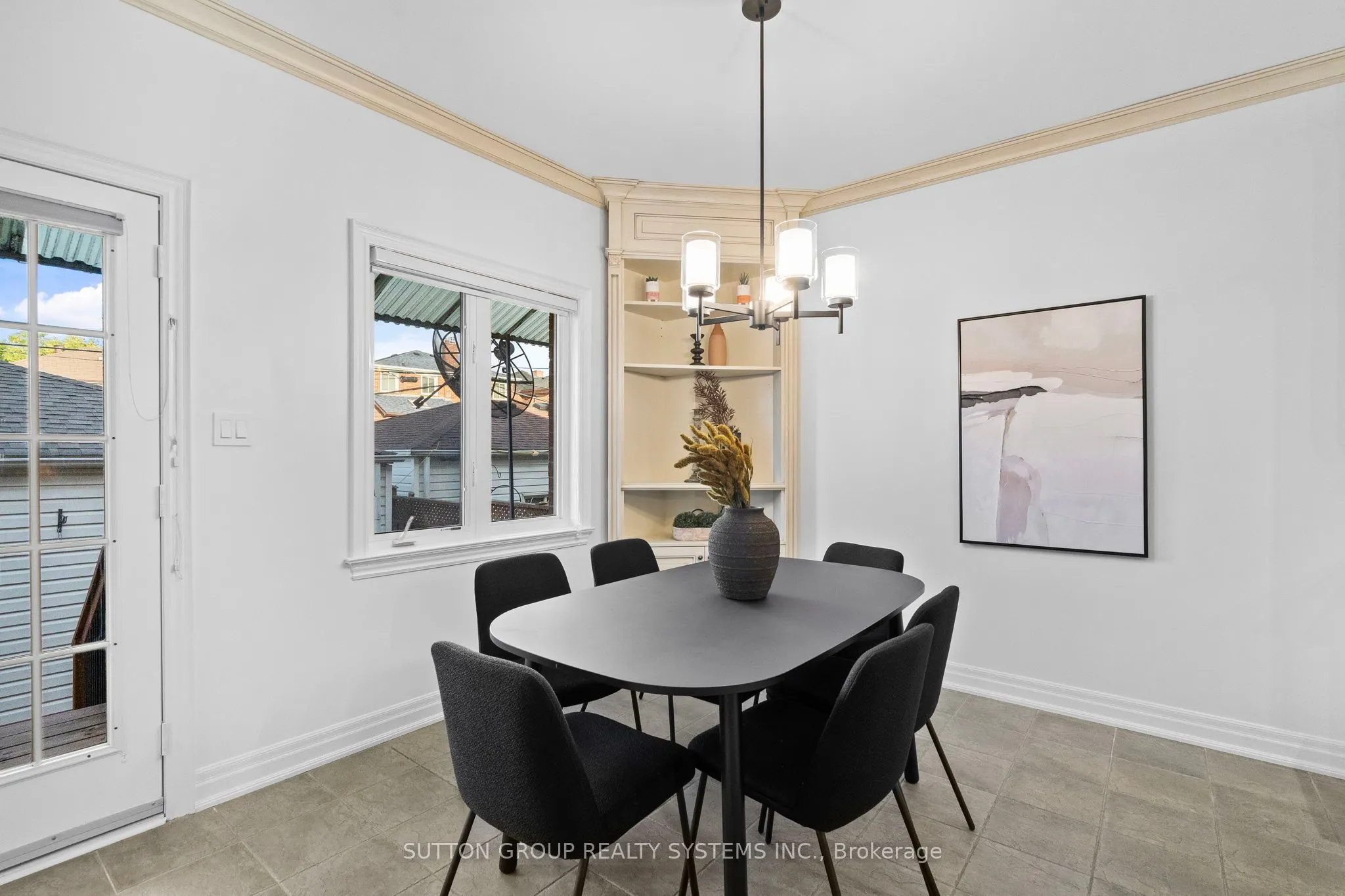45 Algarve Crescent